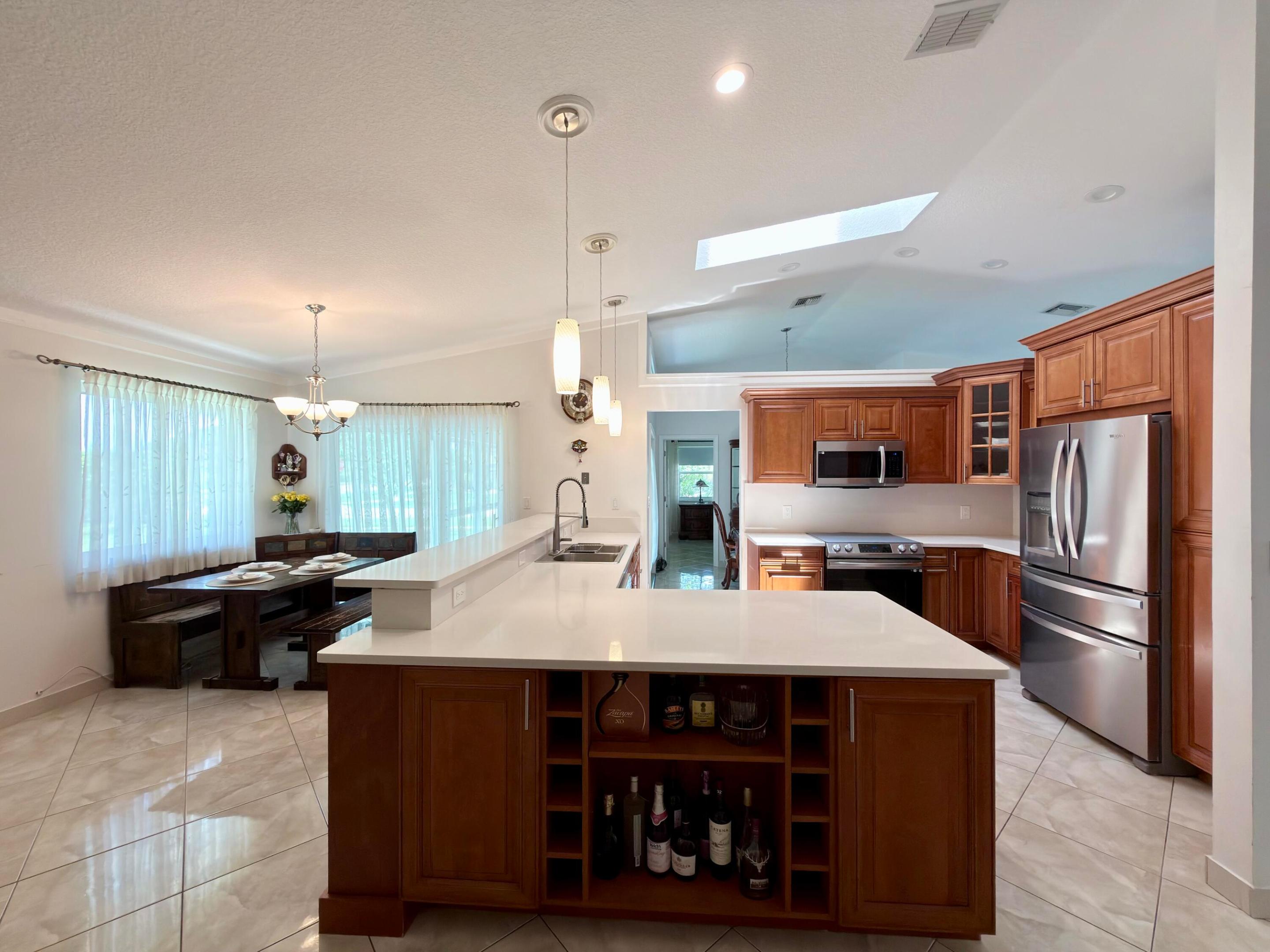BONAVENTURE LAKES ADD 2 - Residential