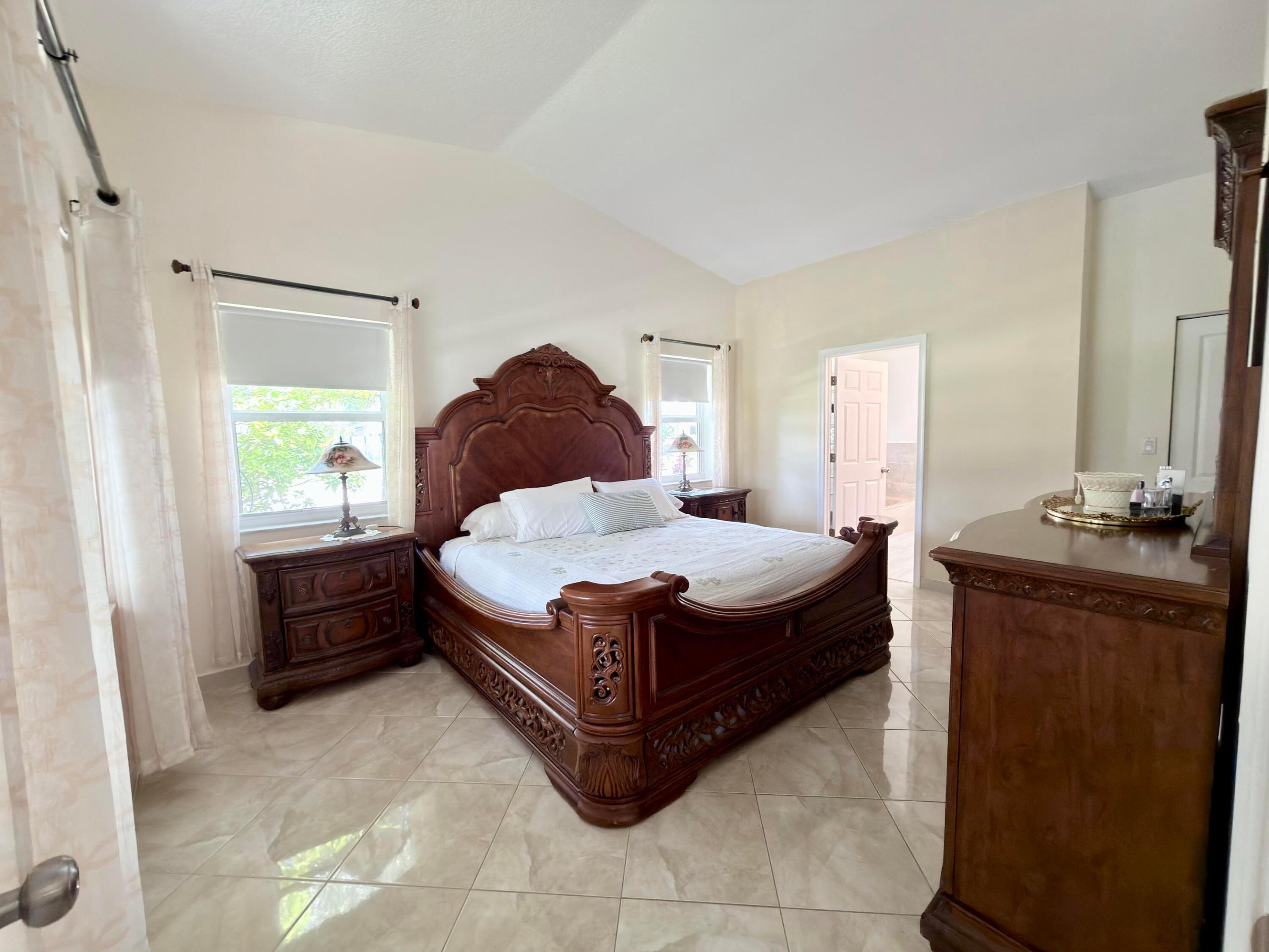 BONAVENTURE LAKES ADD 2 - Residential
