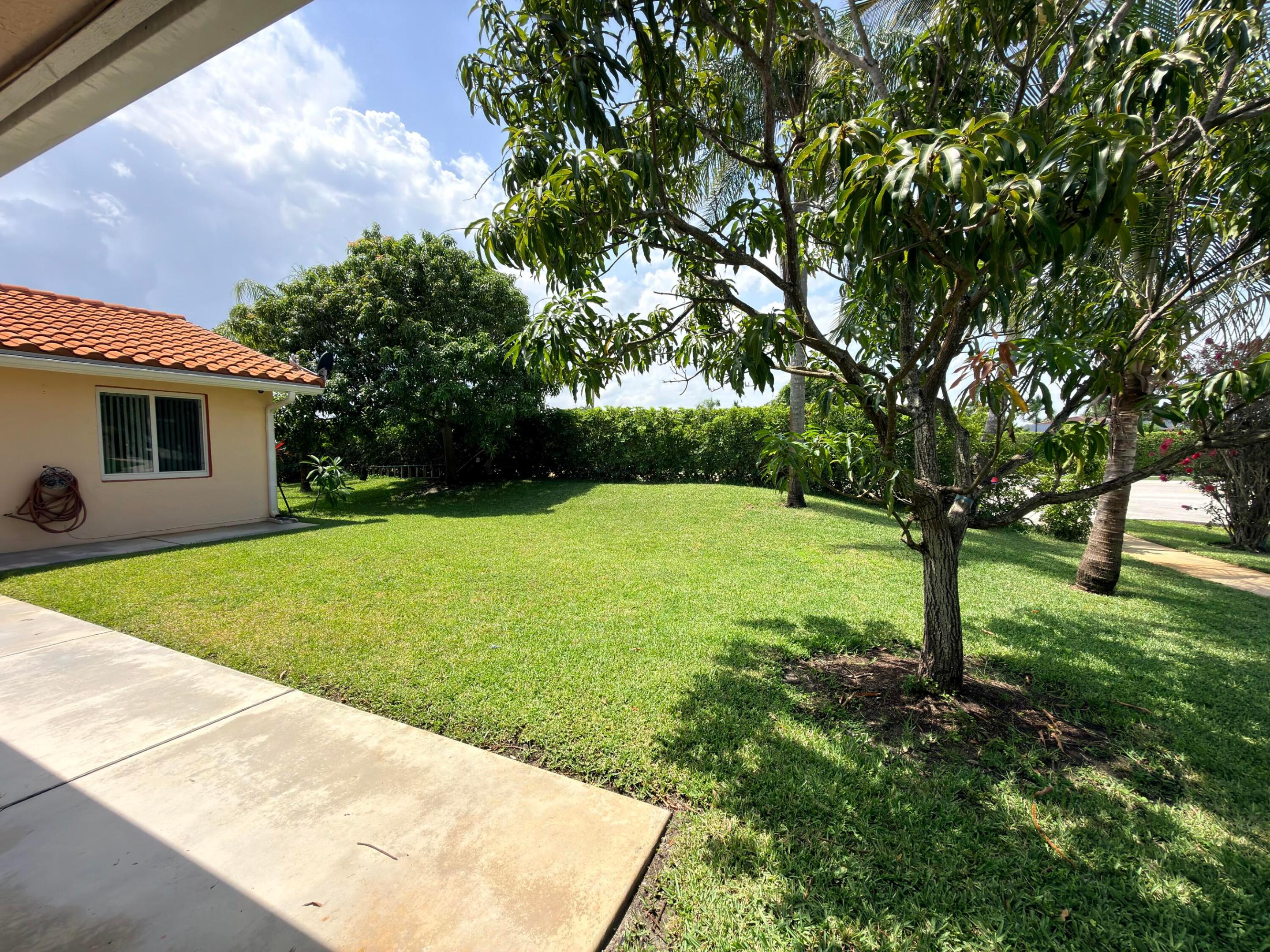 BONAVENTURE LAKES ADD 2 - Residential