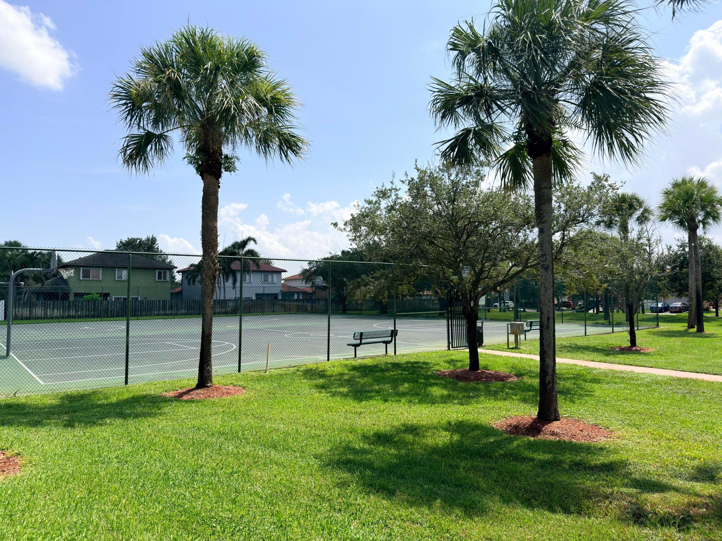 BONAVENTURE LAKES ADD 2 - Residential