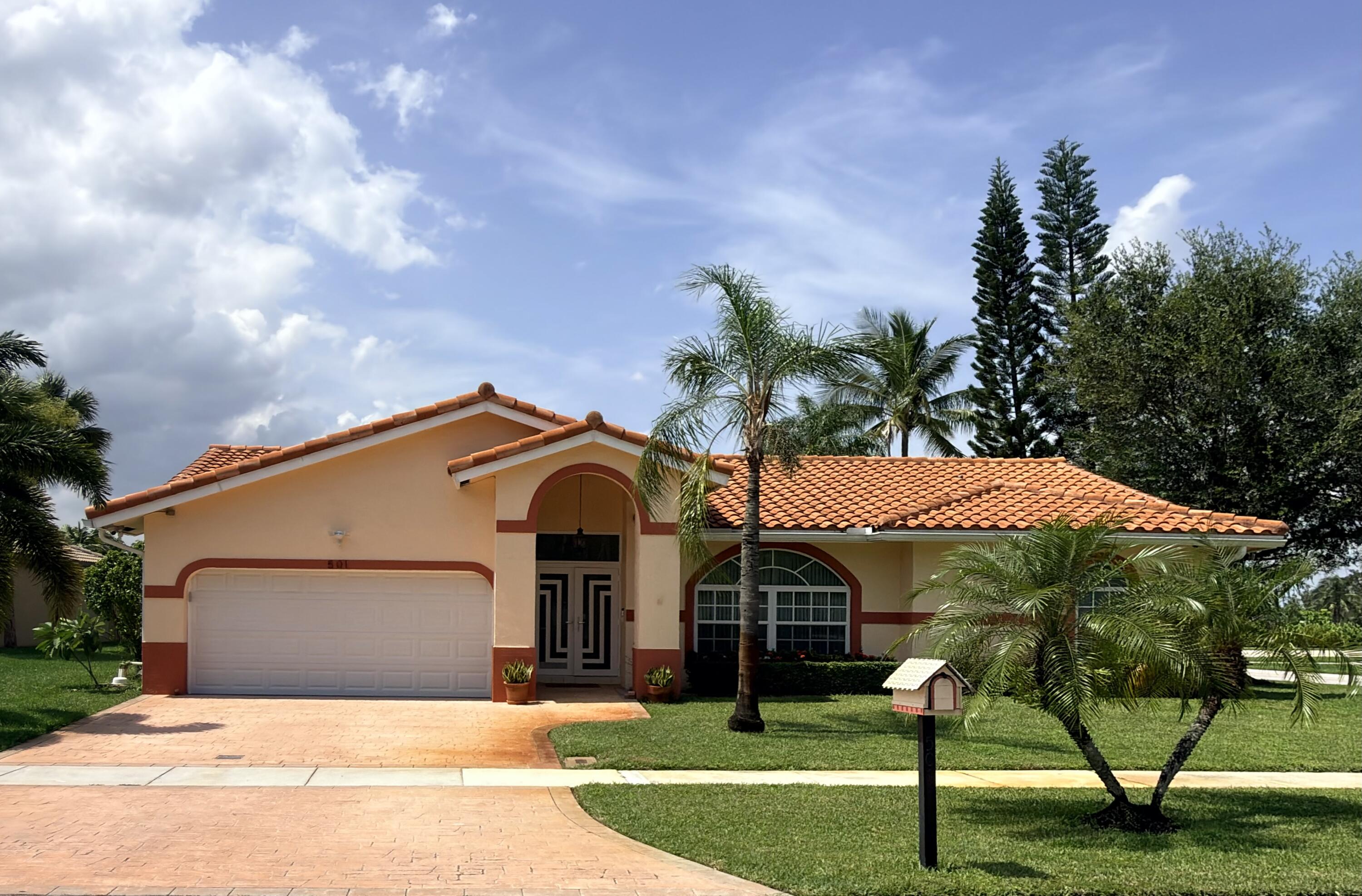BONAVENTURE LAKES ADD 2 - Residential