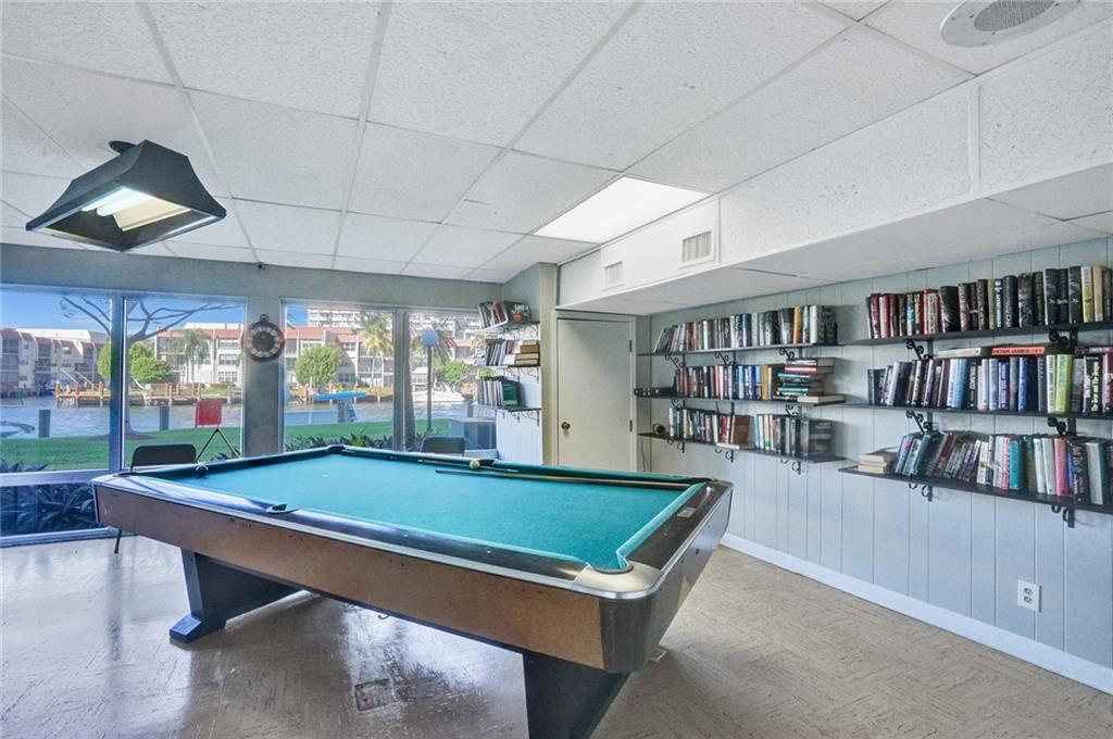 WATERFORD POINT CONDO - Residential