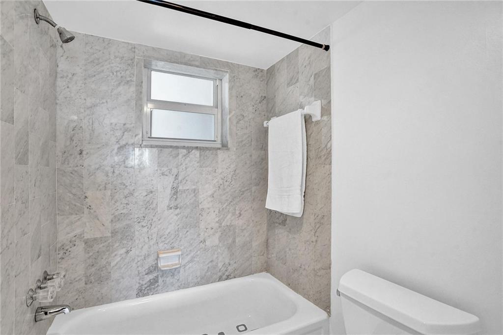 WATERFORD POINT CONDO - Residential
