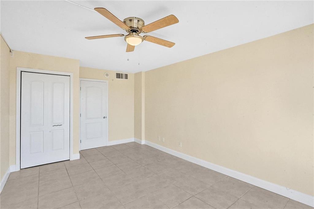 WATERFORD POINT CONDO - Residential