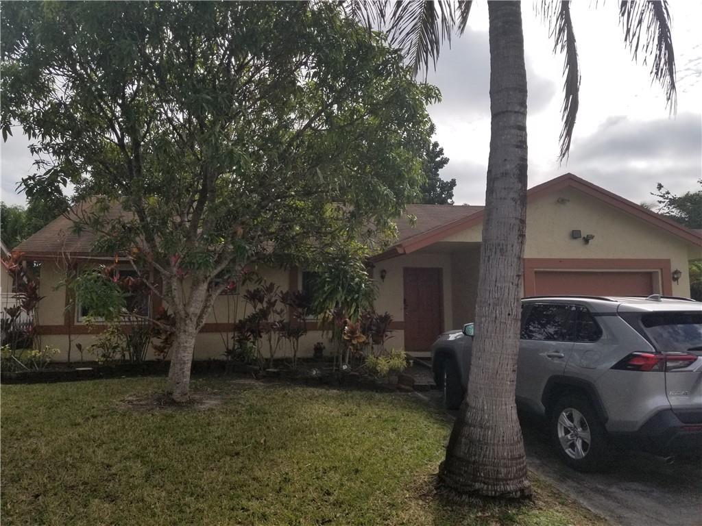Very nice property with formal living room, dining room, and family room. Large, fenced backyard with mango, avocado coconut trees... Property is in good condition. Tenant occupied on a month-to-month lease. Property will be vacant before closing. Hurricane impact windows.