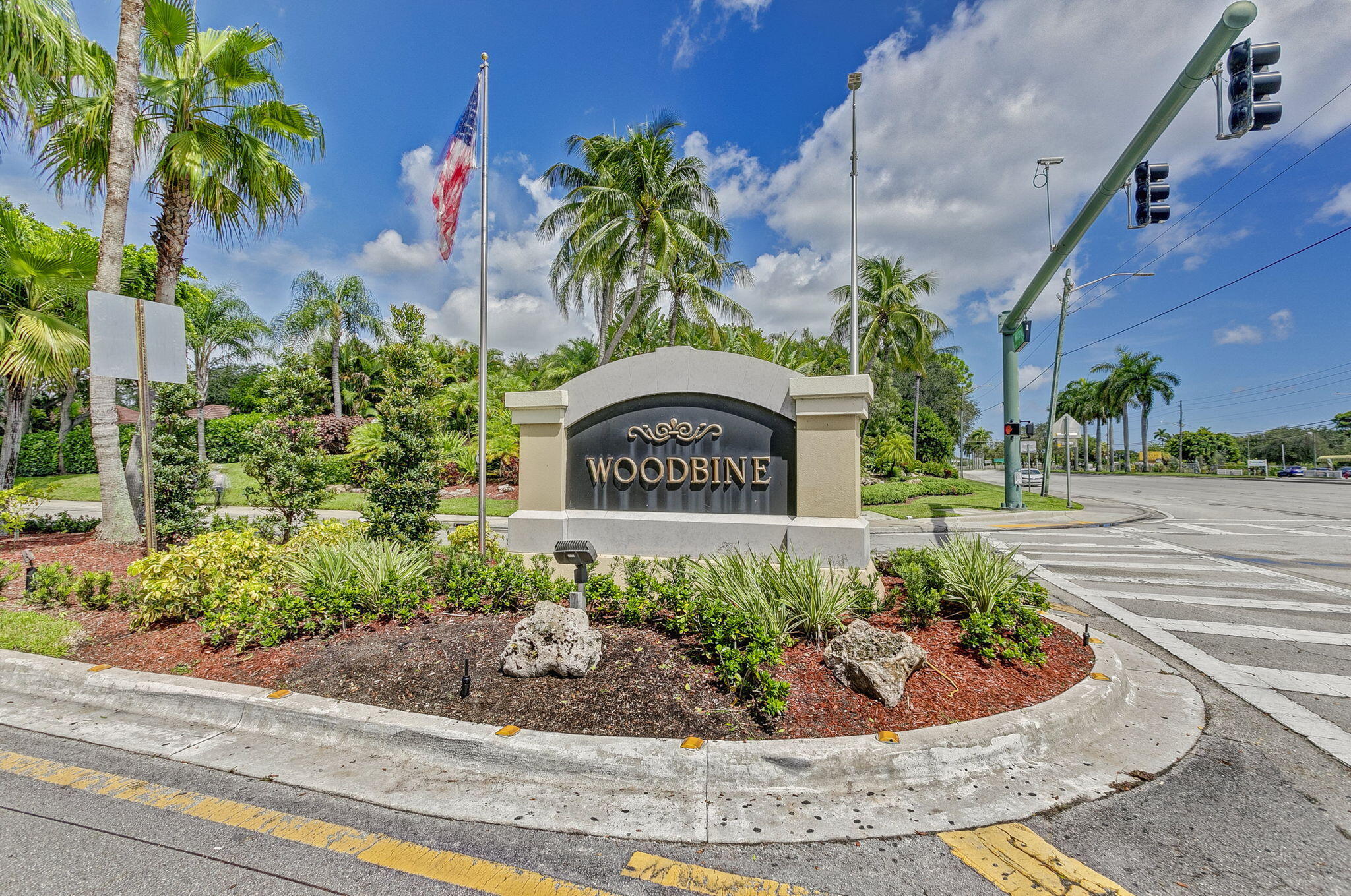 WOODBINE PAR E - Residential