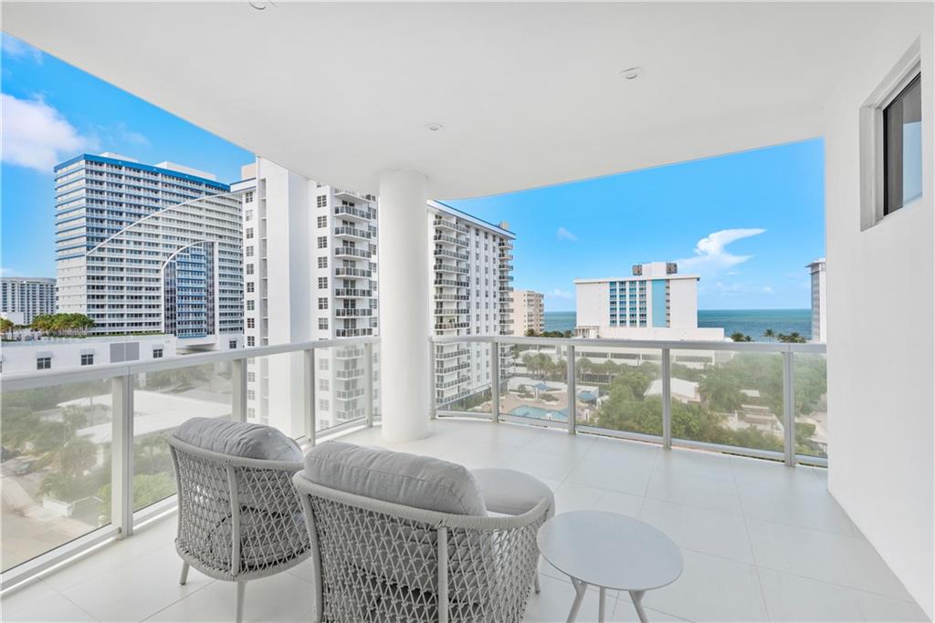 321 at Water's Edge - Residential