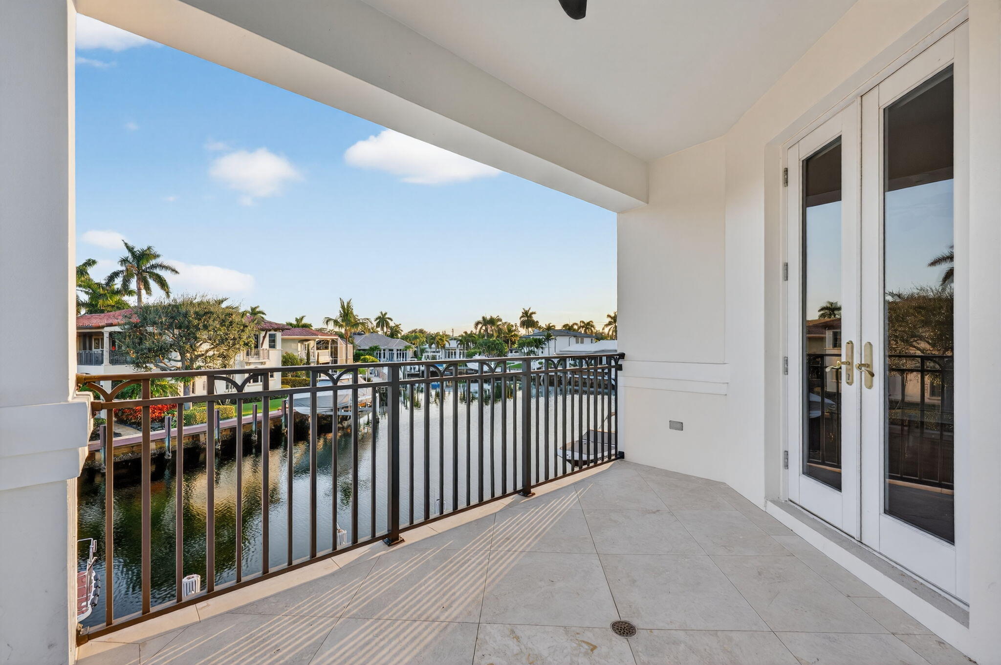LAKE ROGERS ISLE UNIT D - Residential