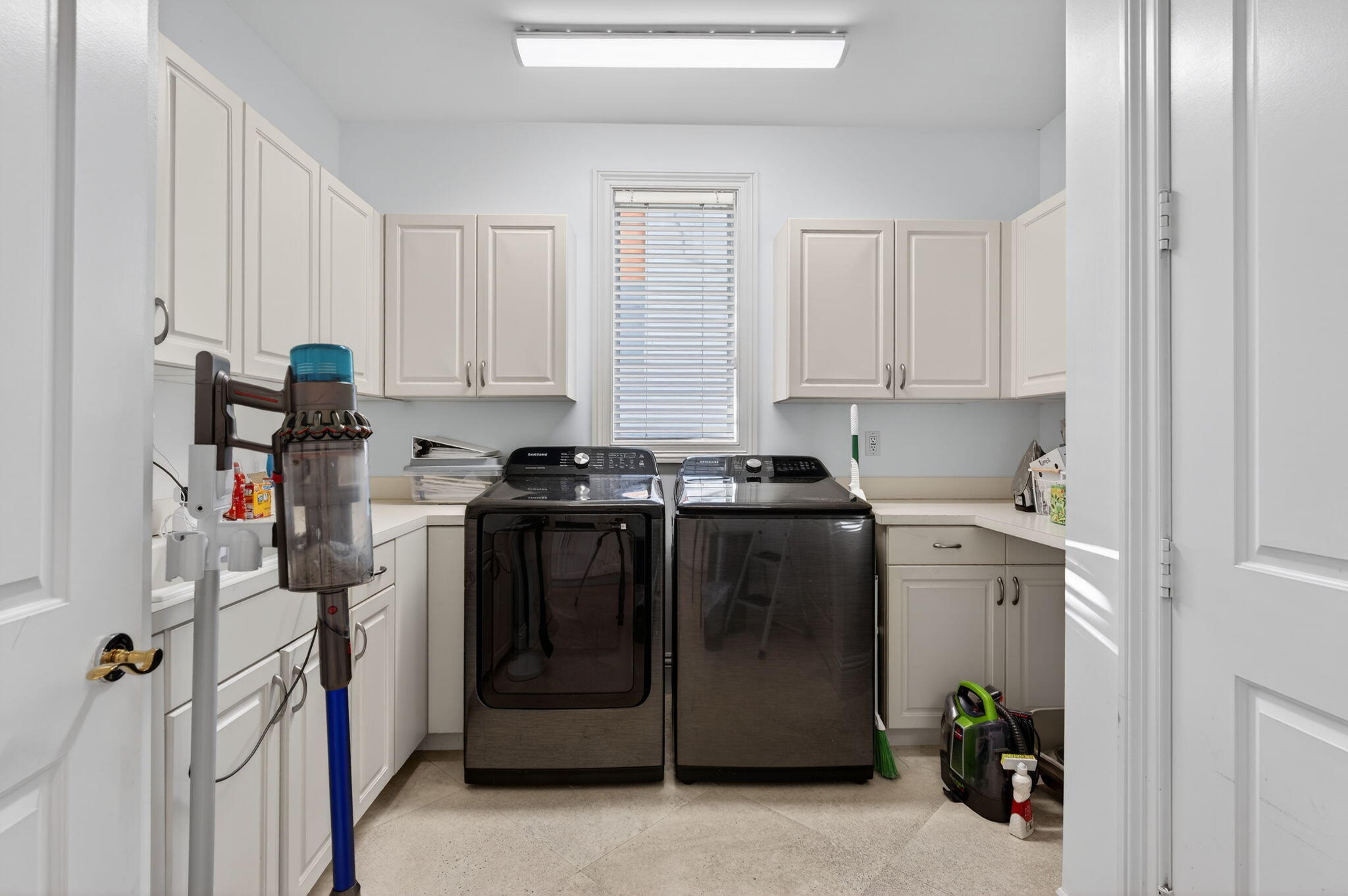 LAKE ROGERS ISLE UNIT D - Residential