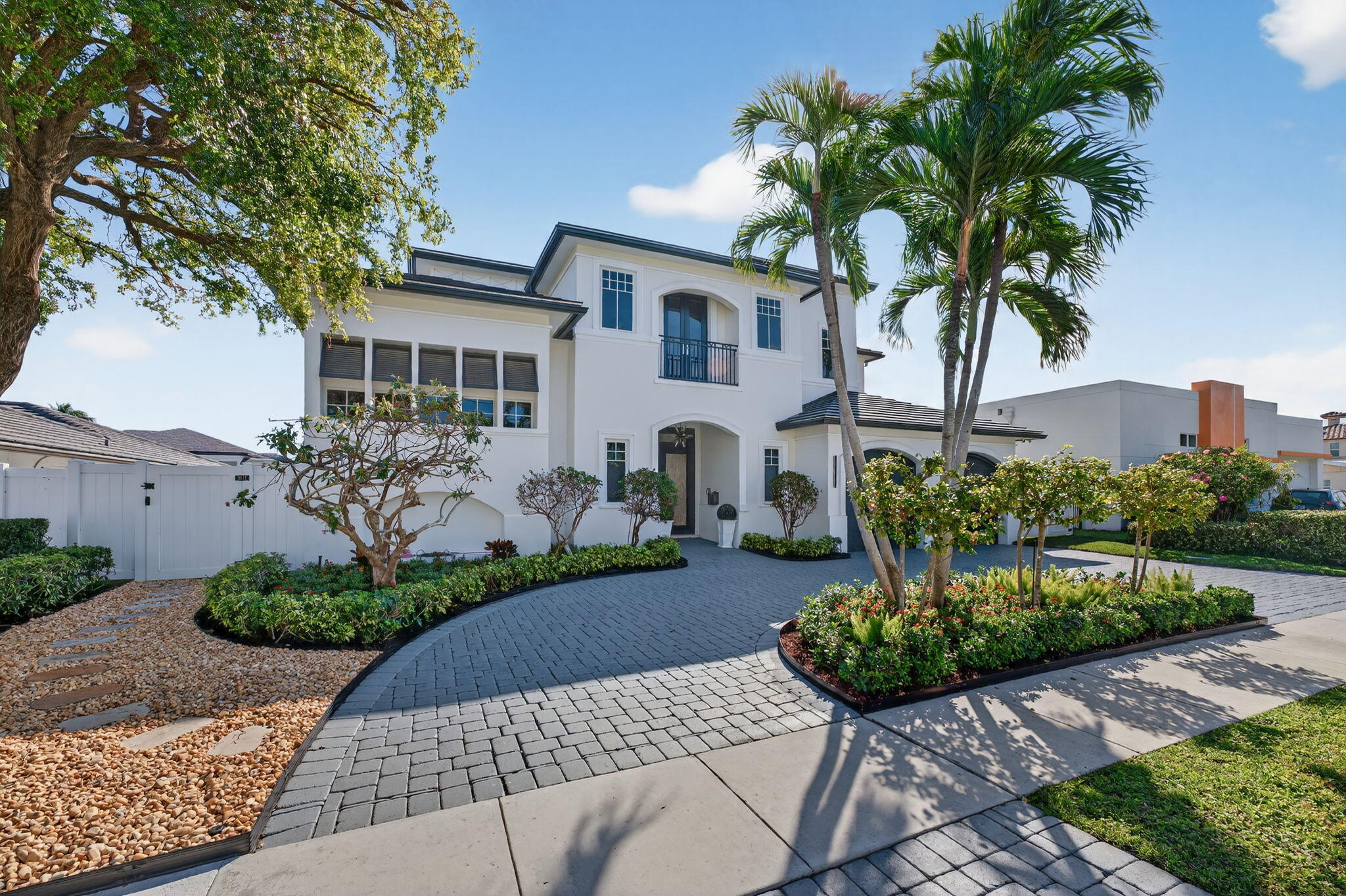 LAKE ROGERS ISLE UNIT D - Residential