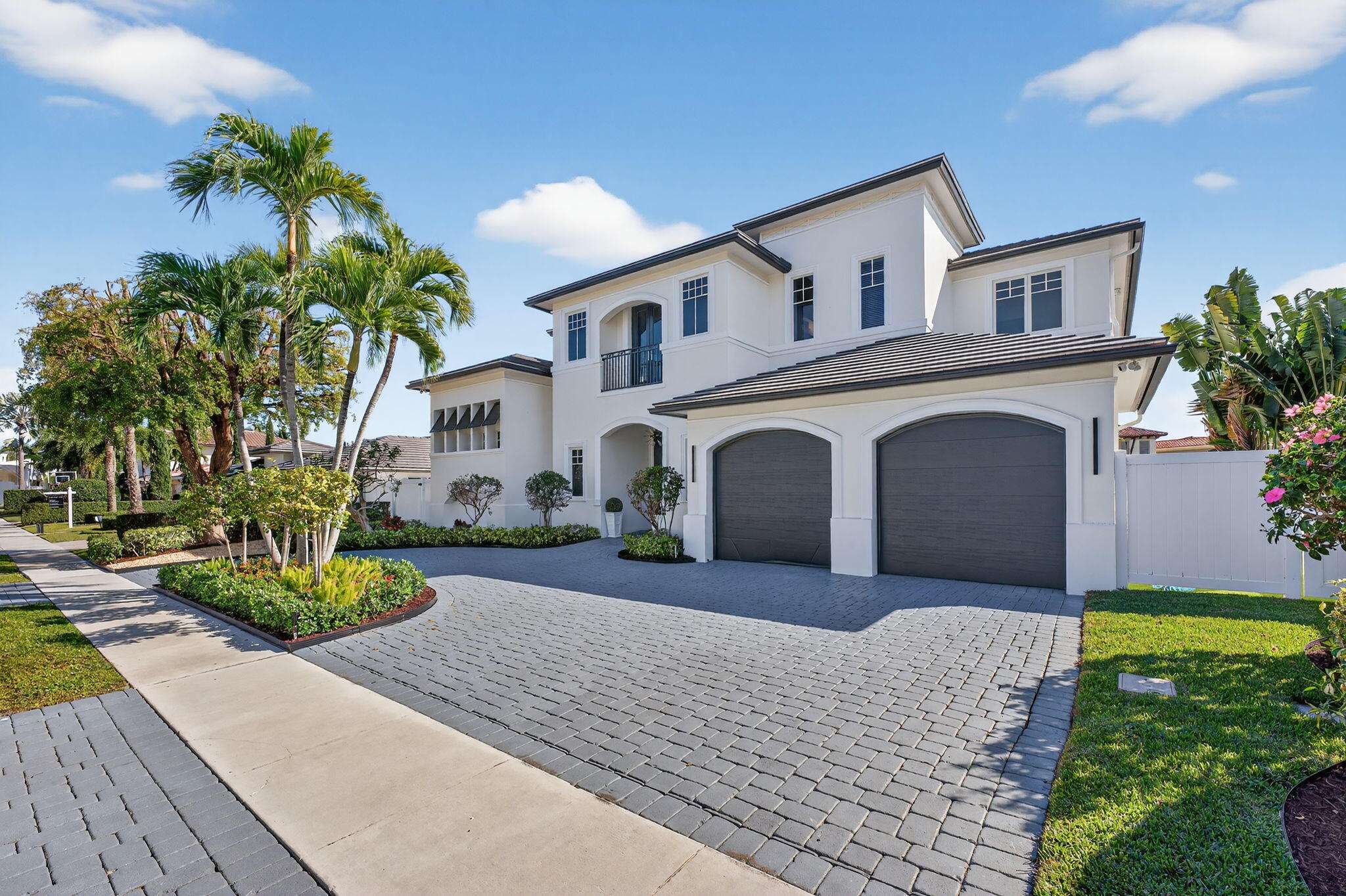 LAKE ROGERS ISLE UNIT D - Residential