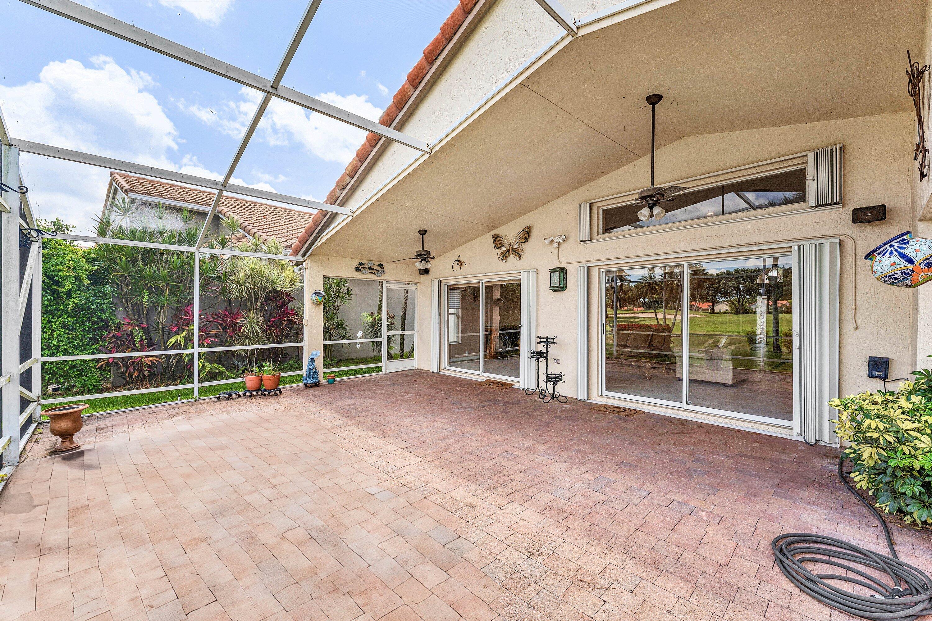 Limoge at the Cascades - Residential