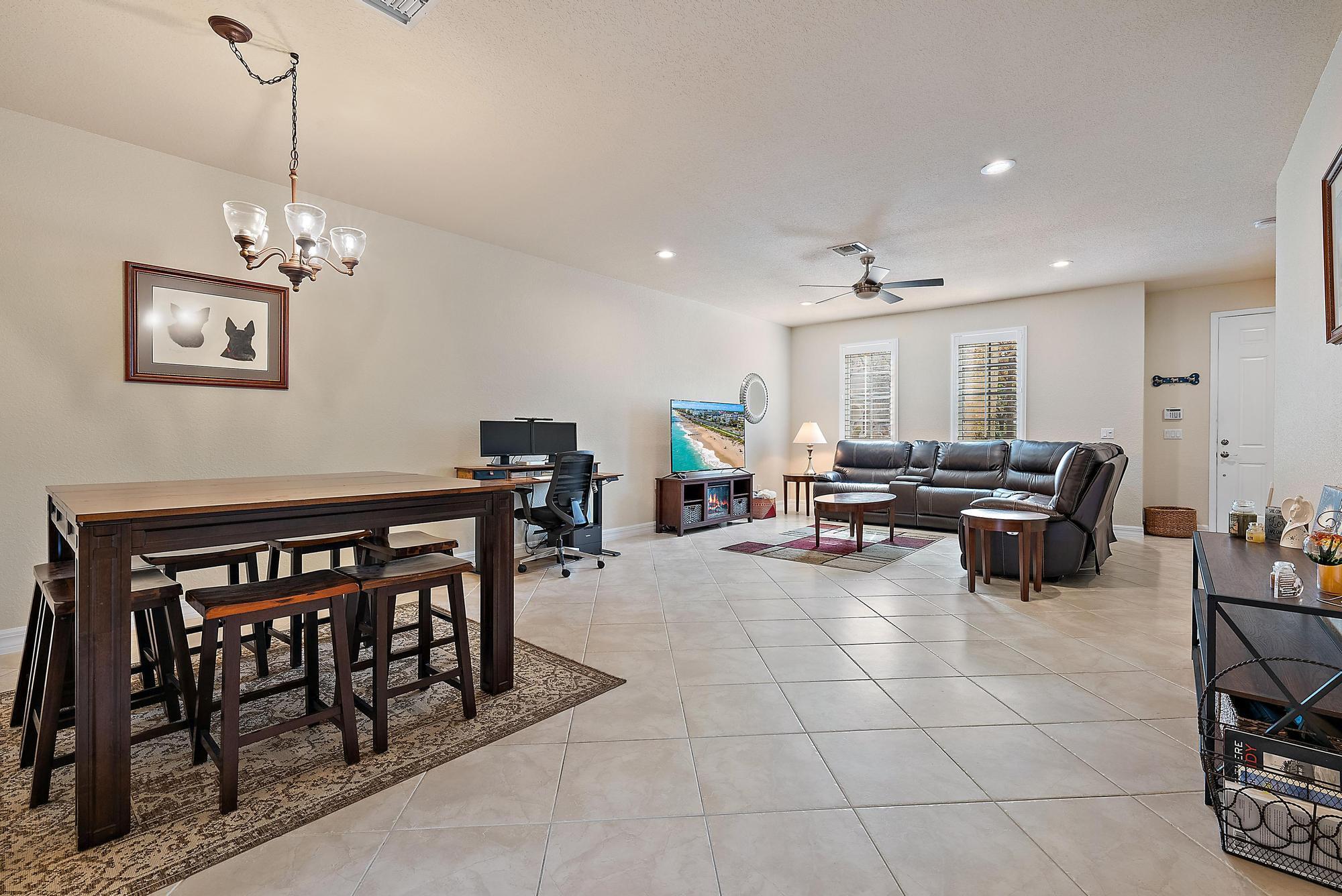 CANTERBURY PLACE - Residential