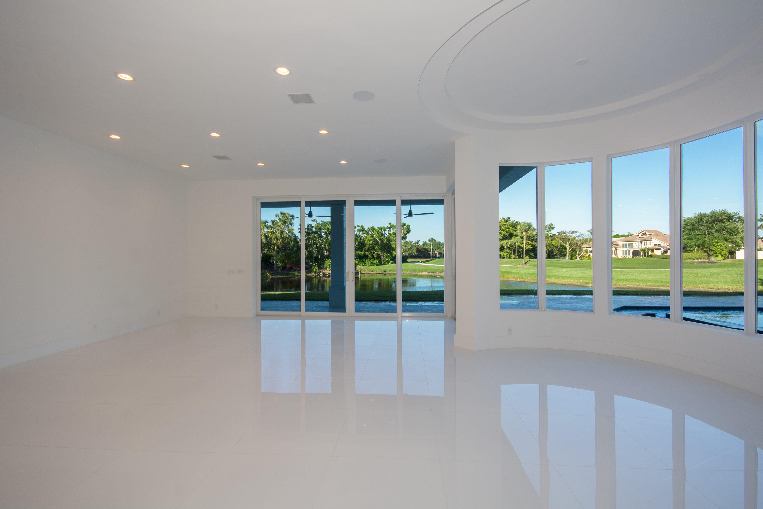 ST ANDREWS COUNTRY CLUB - Residential