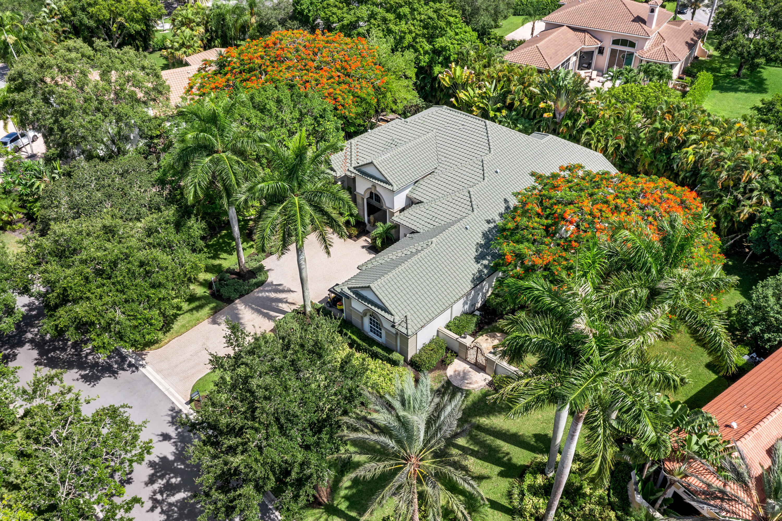 FOX RIDGE - Residential