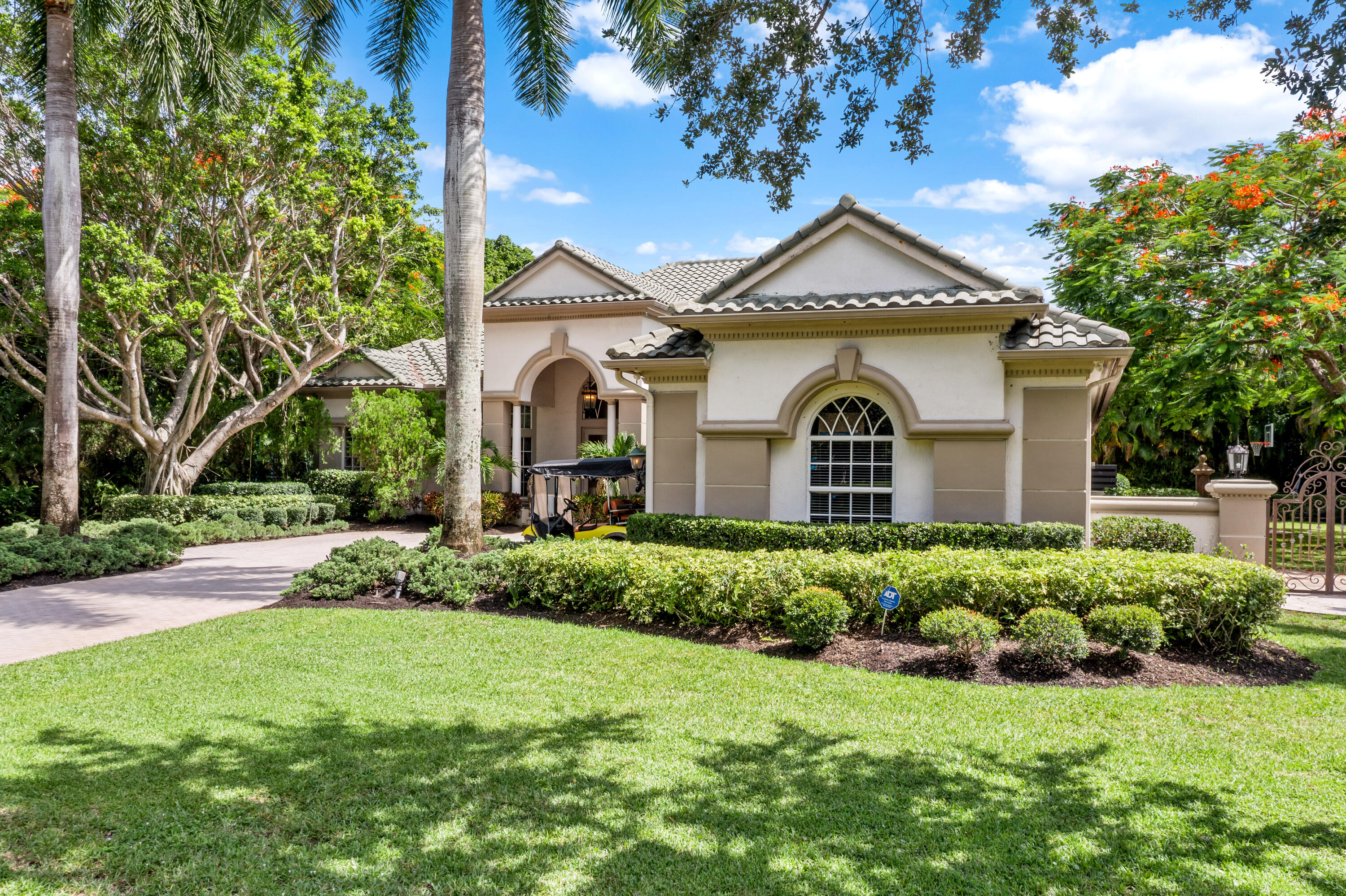 FOX RIDGE - Residential