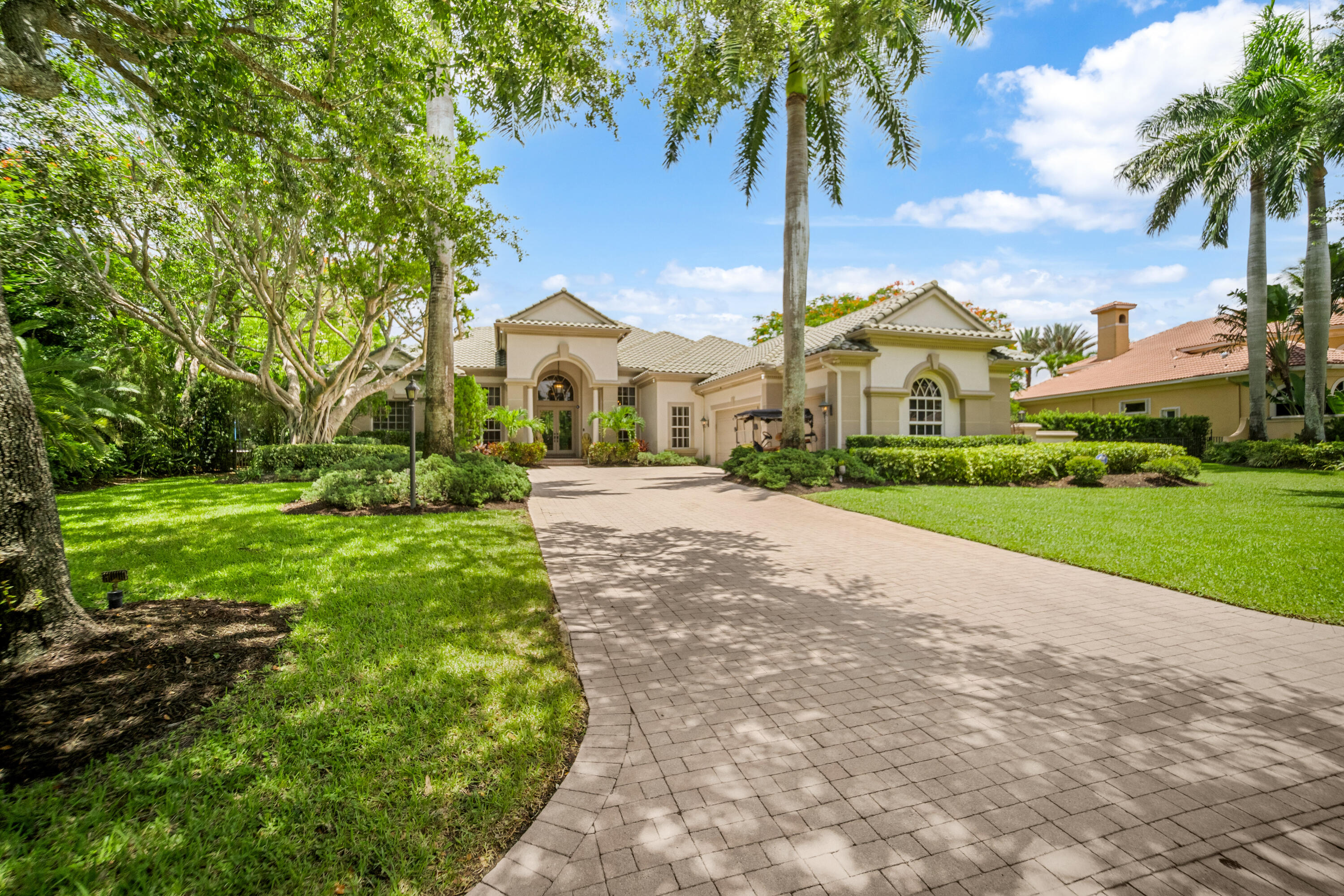 FOX RIDGE - Residential