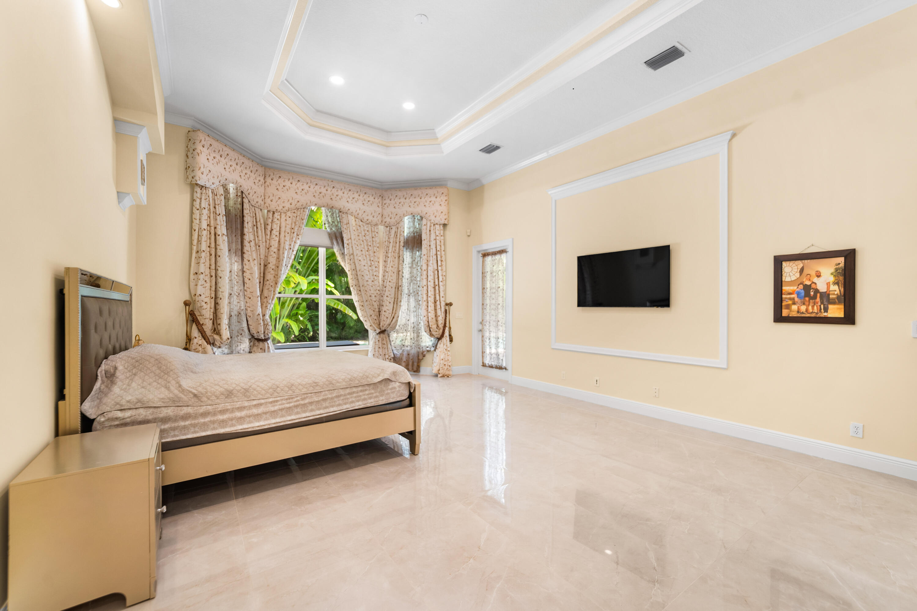 FOX RIDGE - Residential