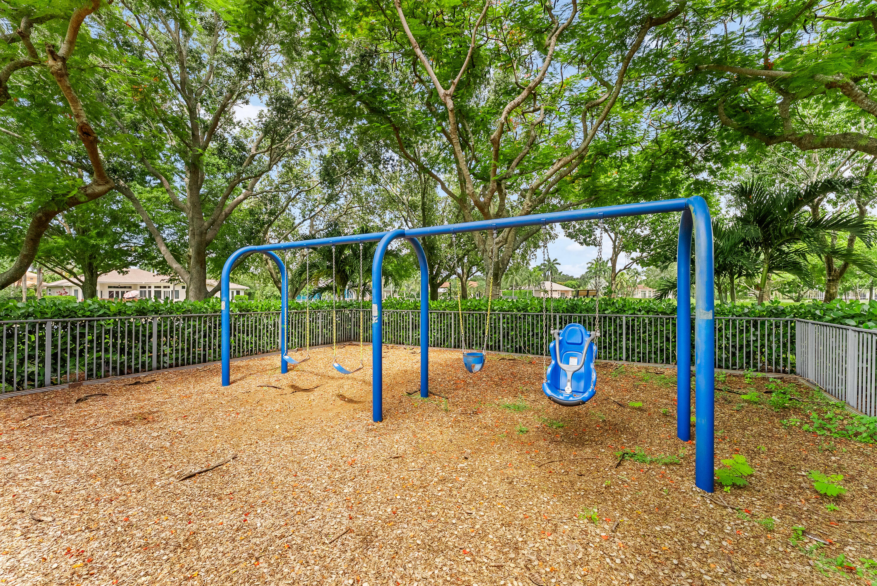 FOX RIDGE - Residential