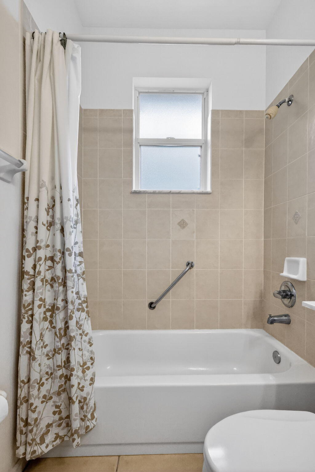 VERNON HEIGHTS - Residential