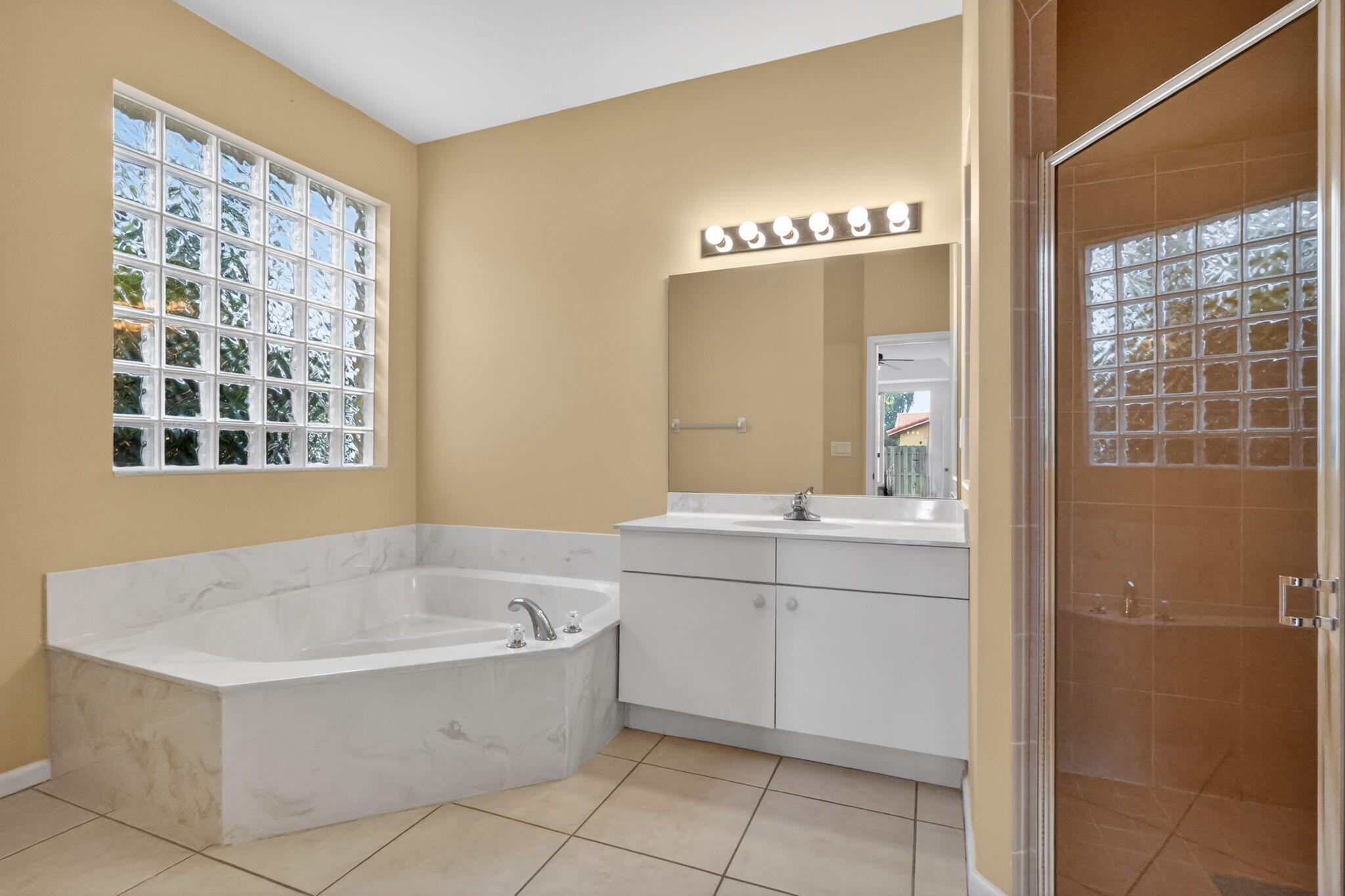 VERNON HEIGHTS - Residential