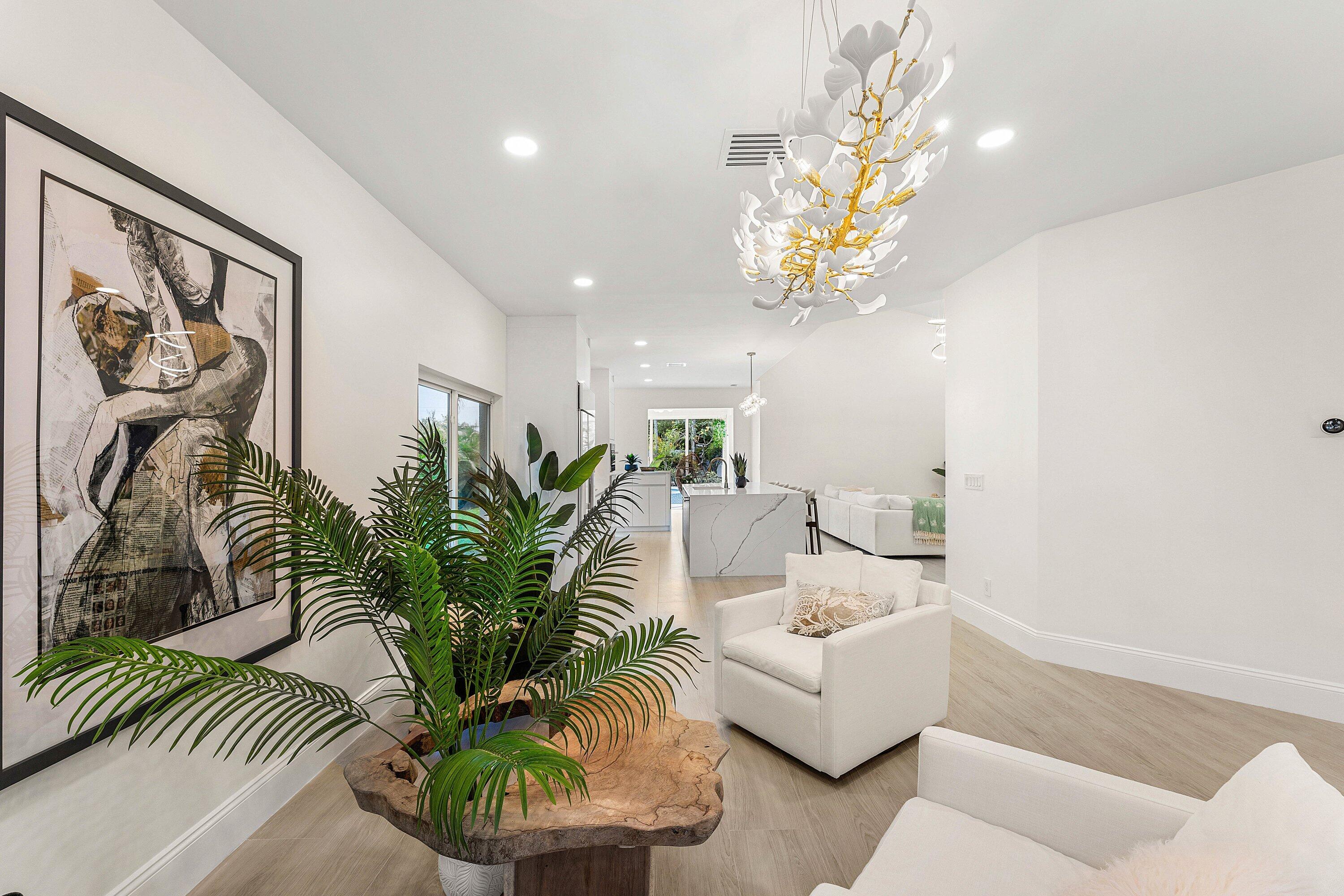 DELRAY LAKES - Residential