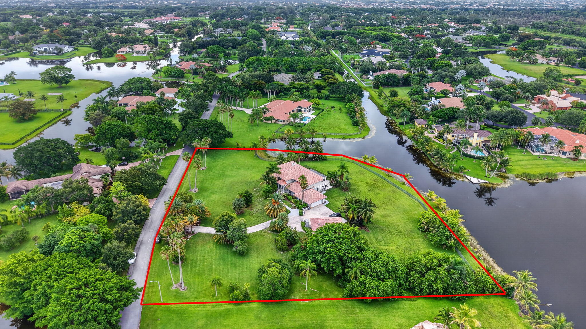 Tierra Del Rey - Residential