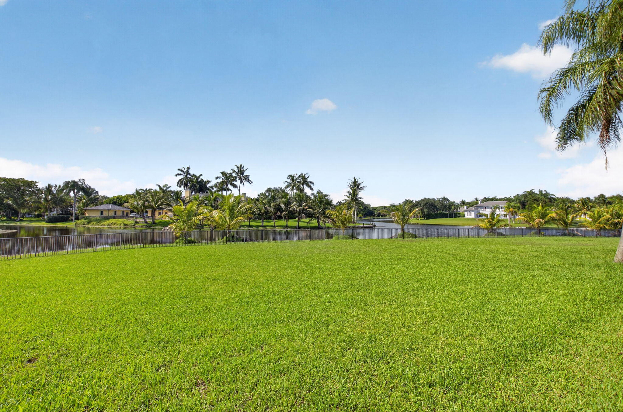 Tierra Del Rey - Residential