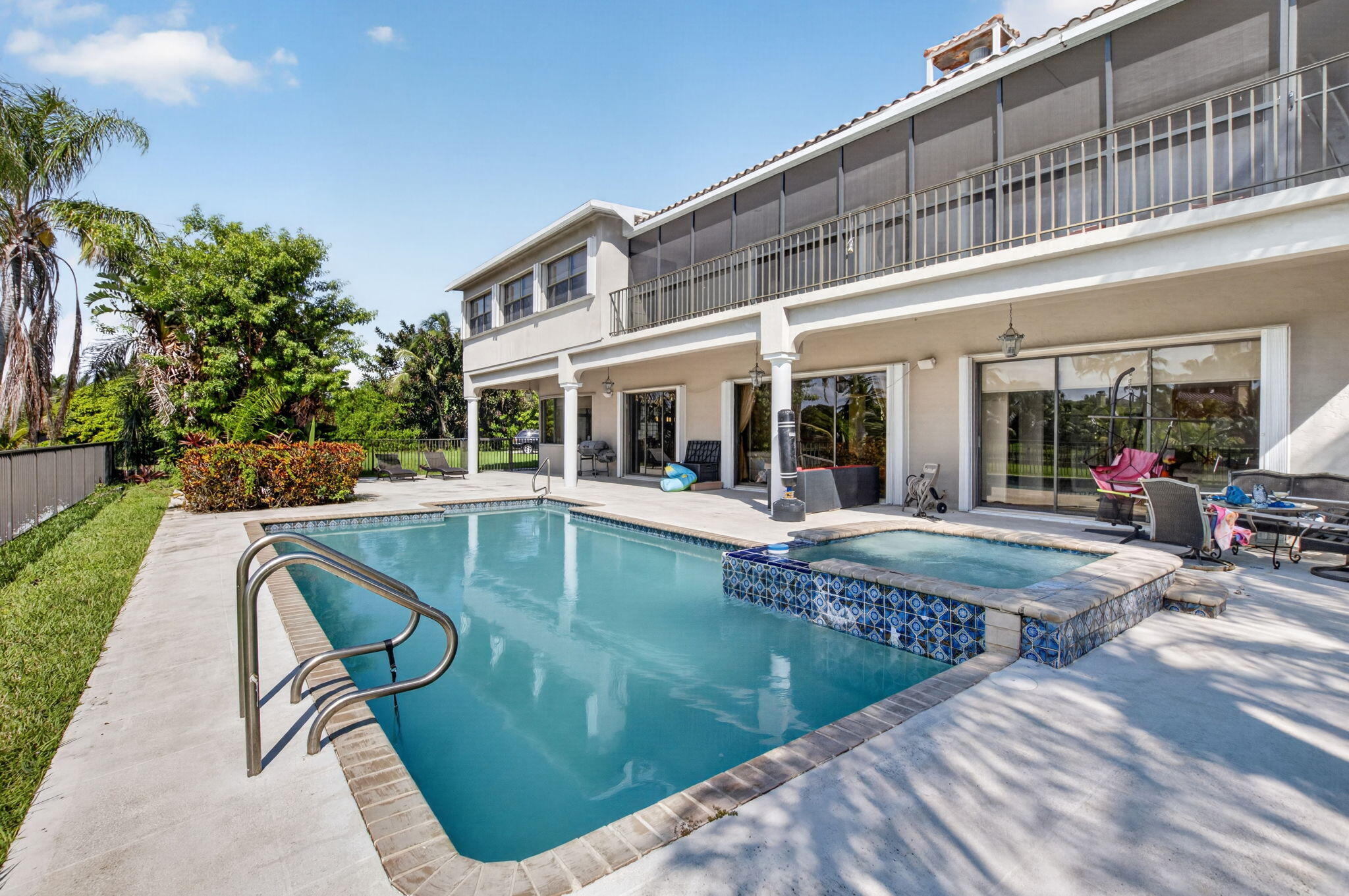 Tierra Del Rey - Residential