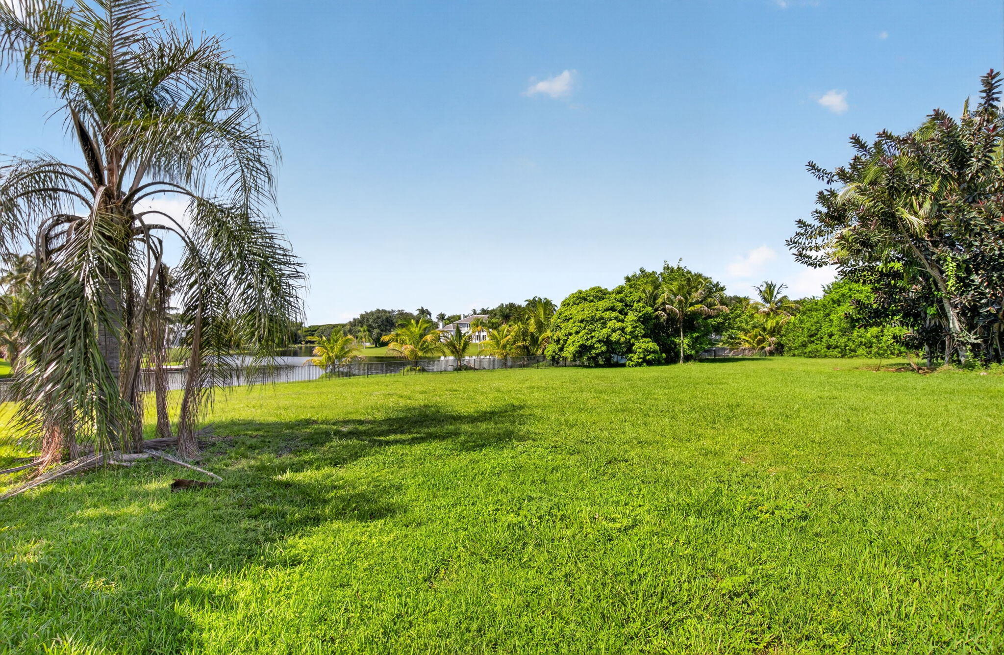 Tierra Del Rey - Residential