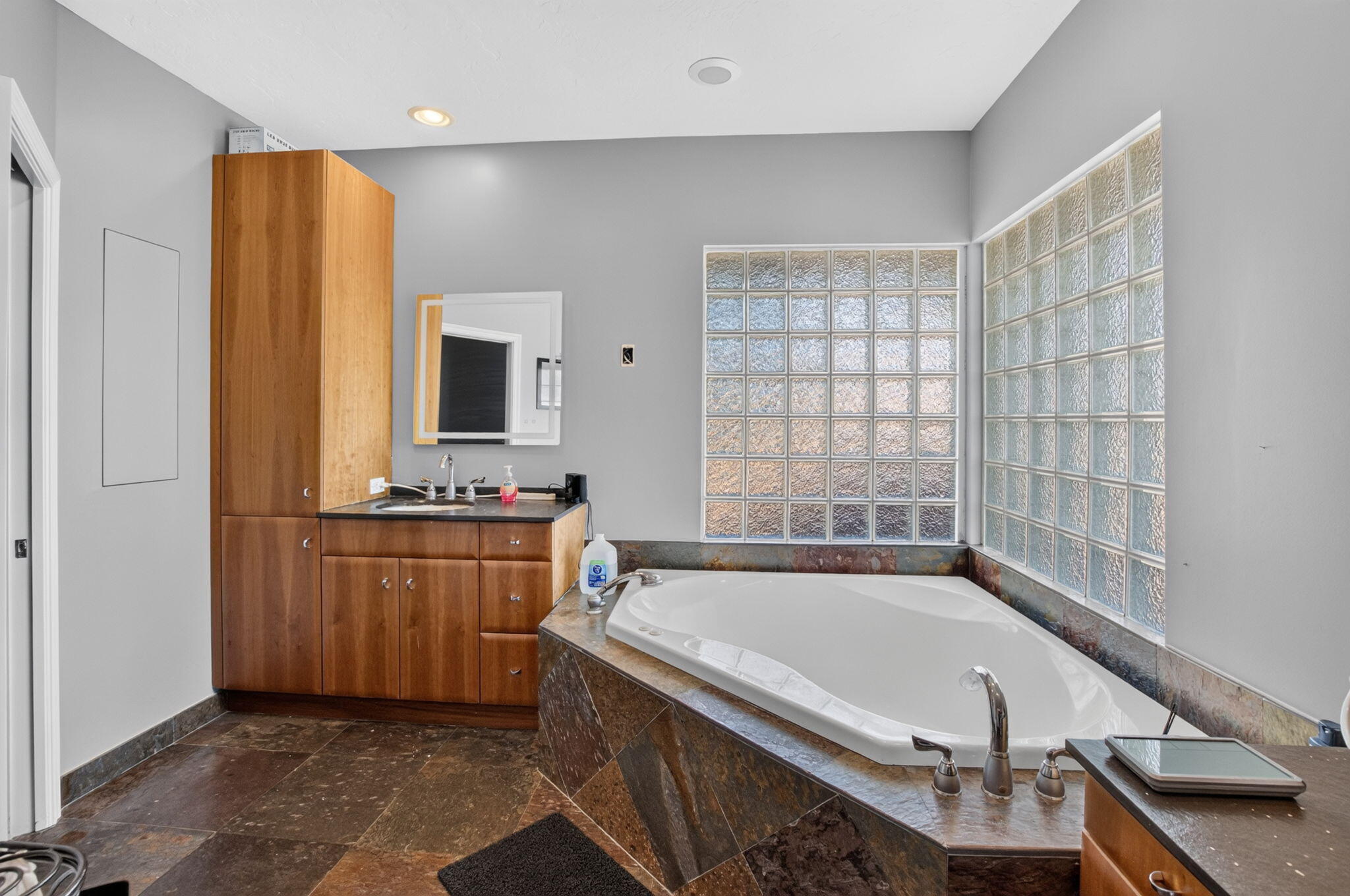 Tierra Del Rey - Residential