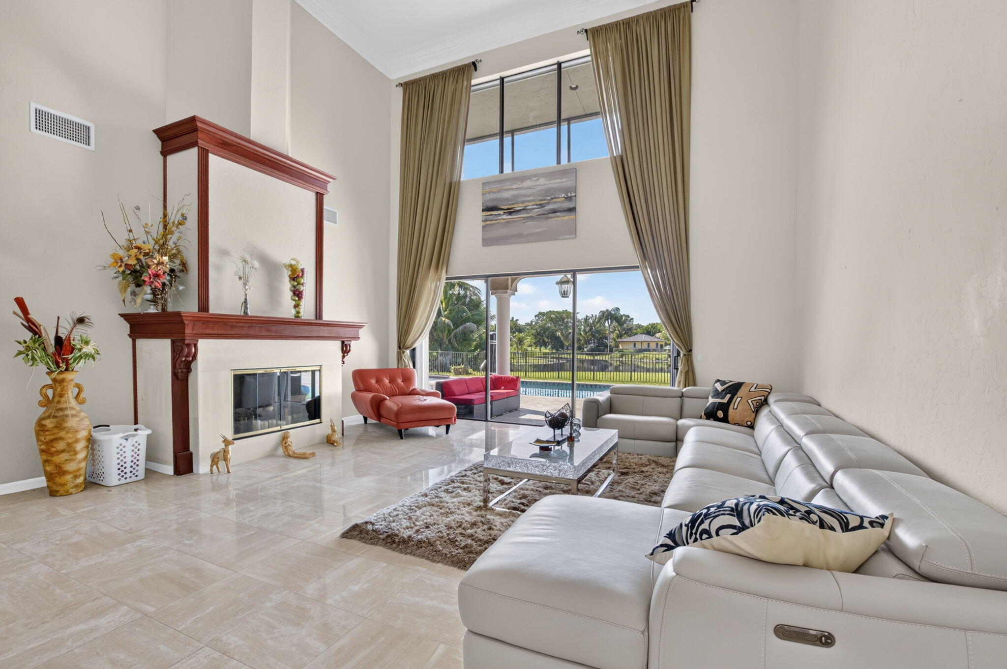 Tierra Del Rey - Residential