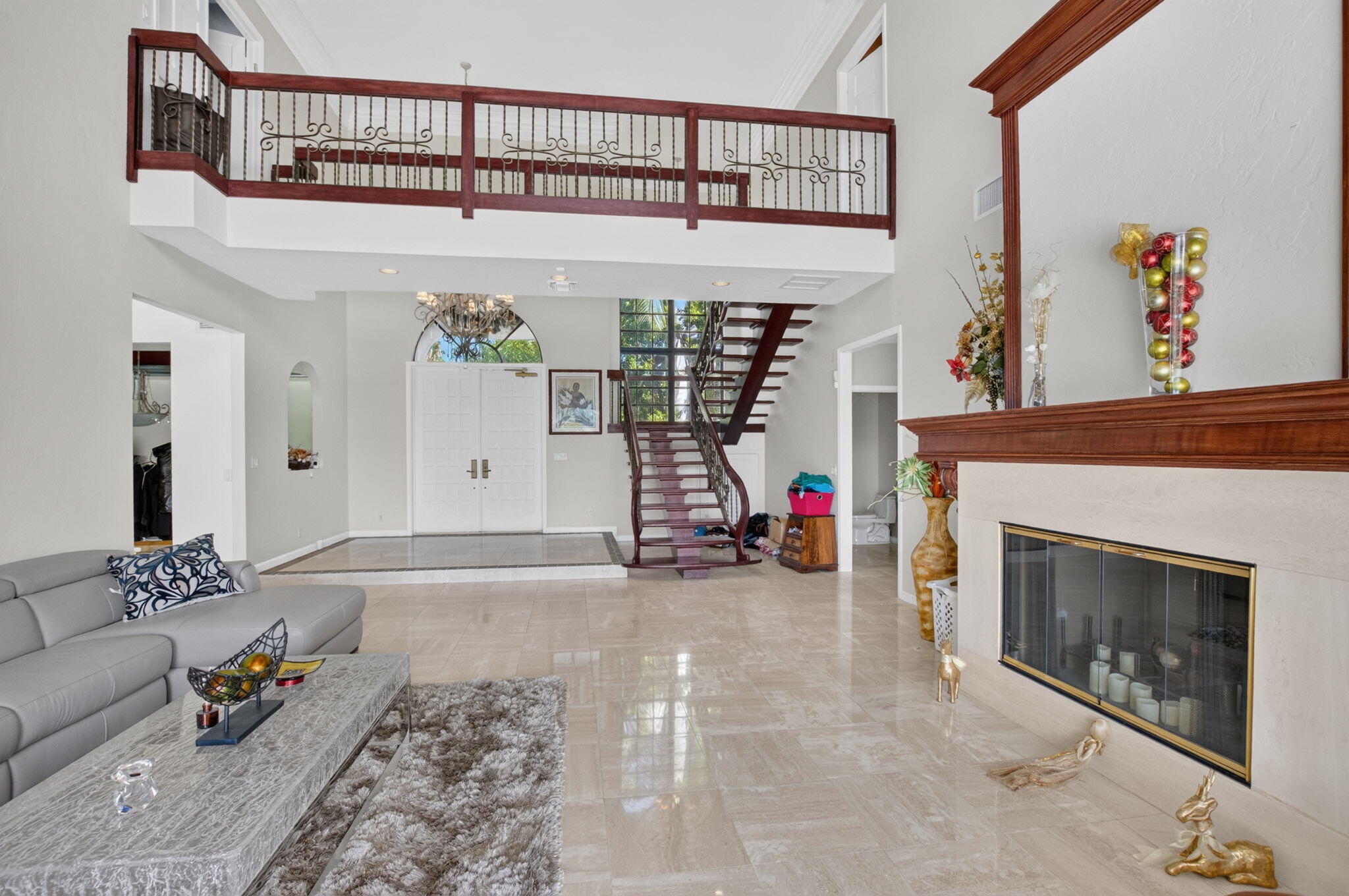 Tierra Del Rey - Residential