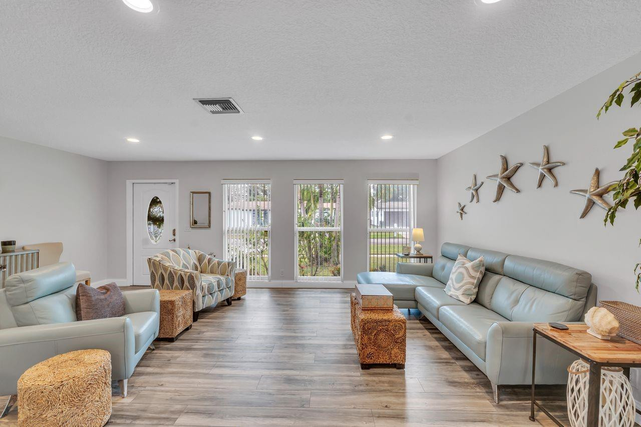 Coco Wood Lakes Sec 01 - Residential