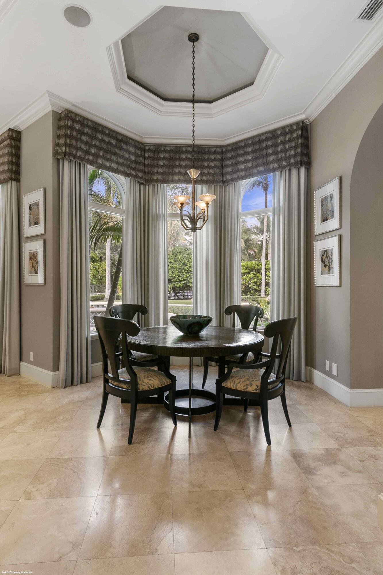 OLD PALM - Residential