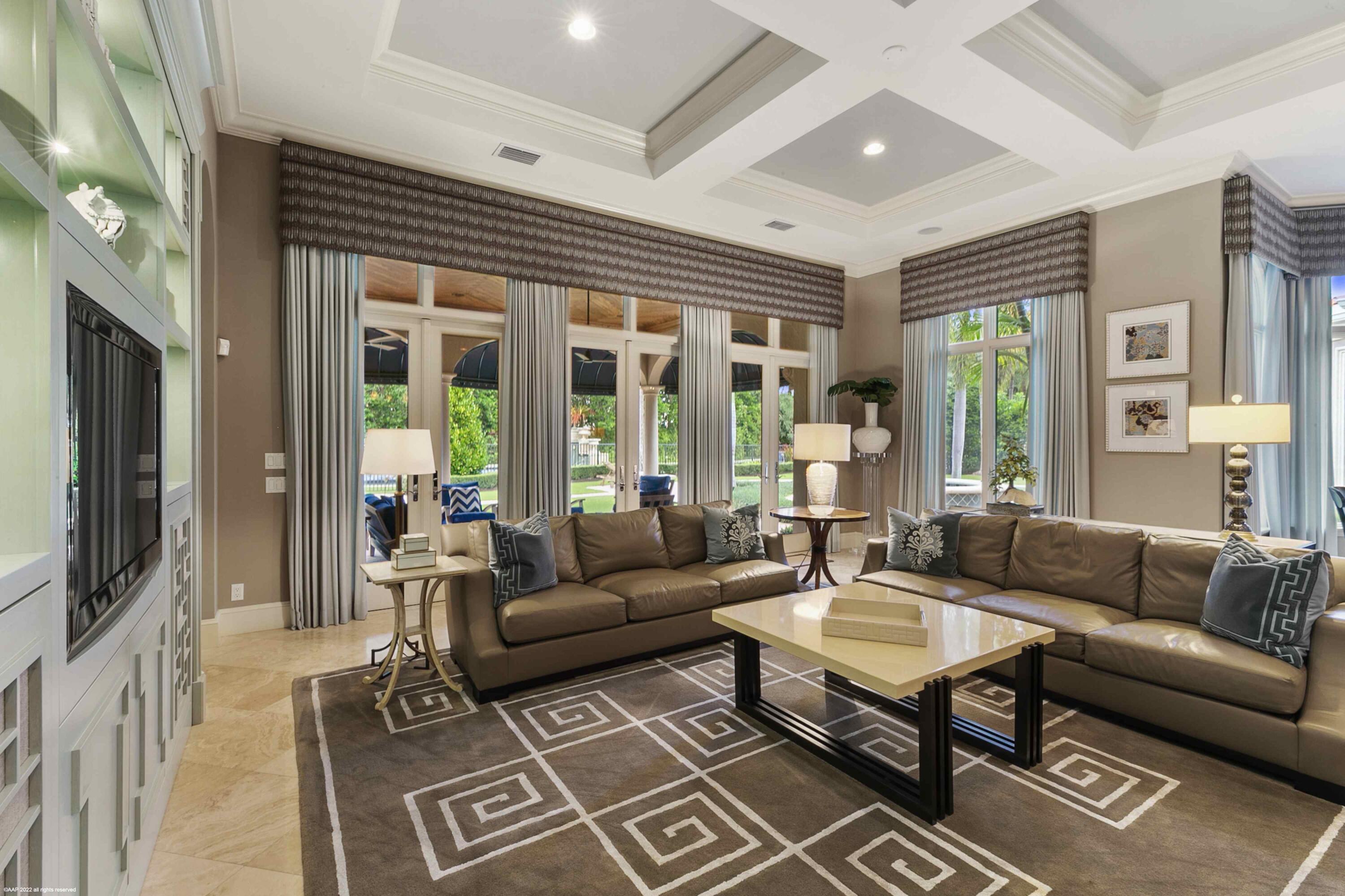 OLD PALM - Residential