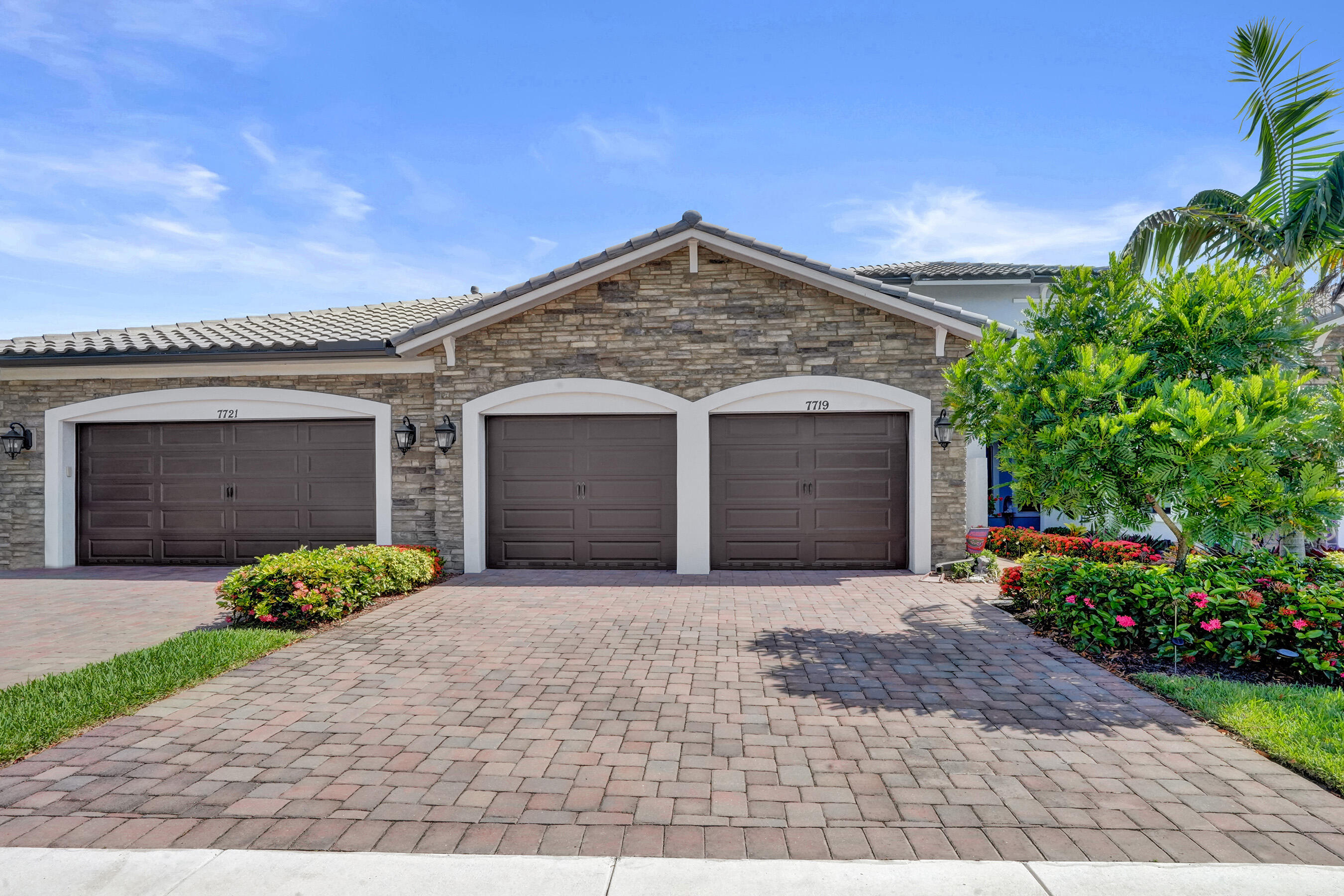 MCJUNKIN FARMS PLAT - Residential