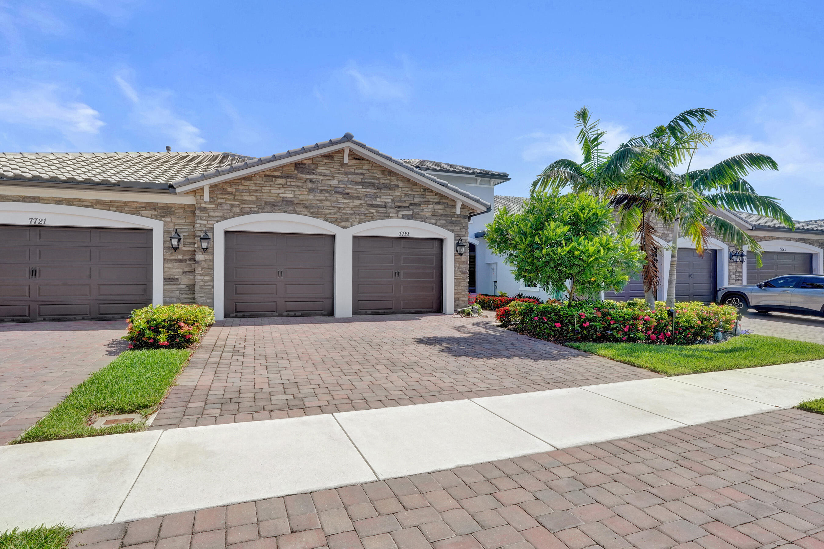 MCJUNKIN FARMS PLAT - Residential