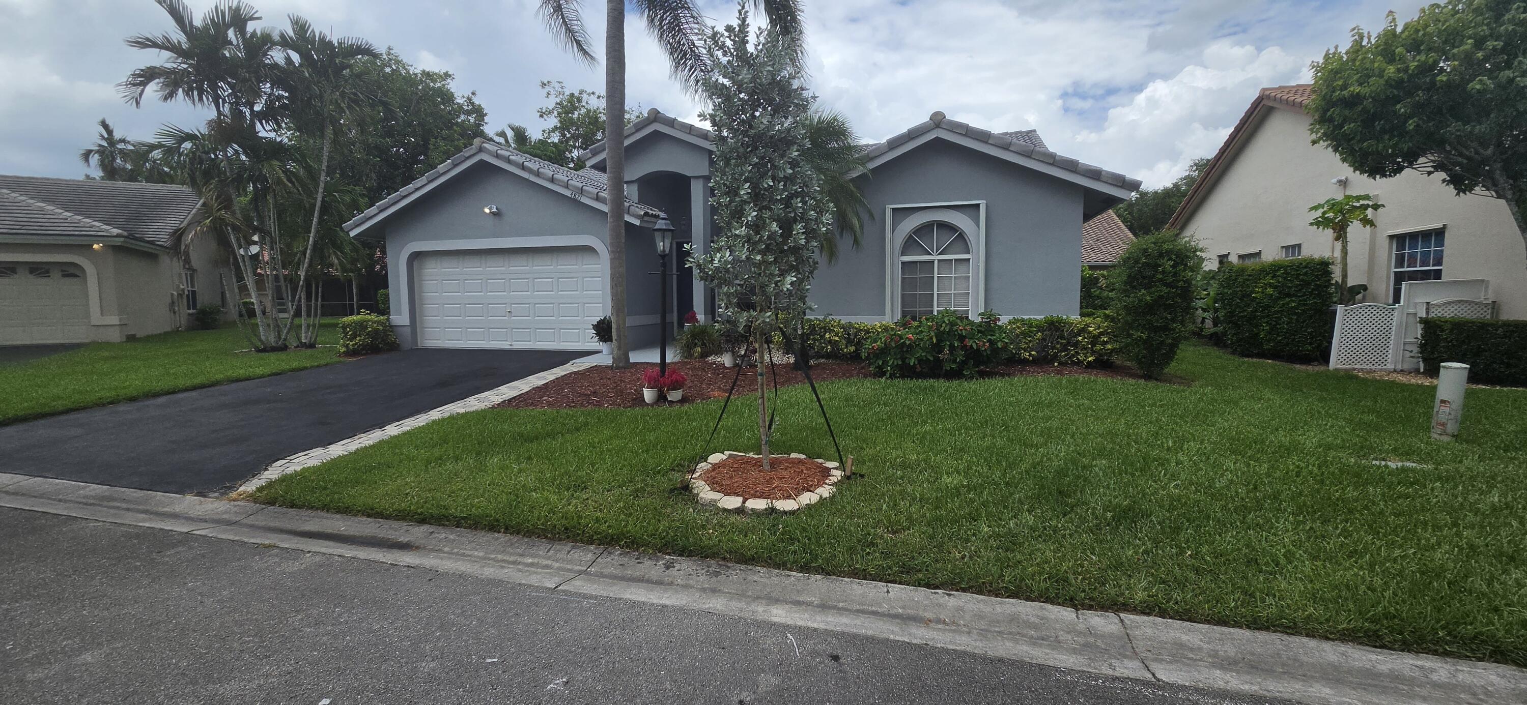 BROOKSIDE ISLE - Residential