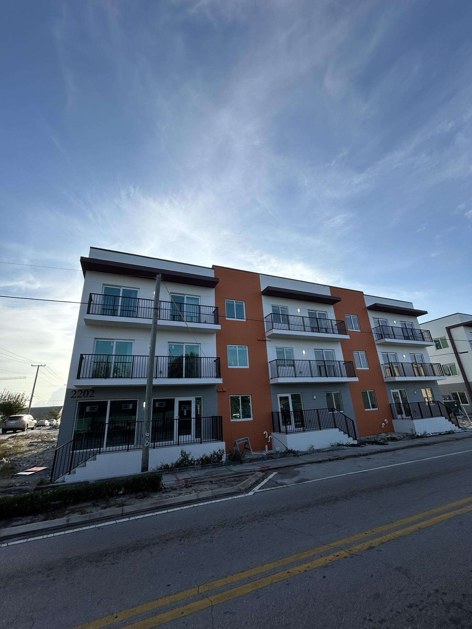 COLEMAN PARK - Residential Lease