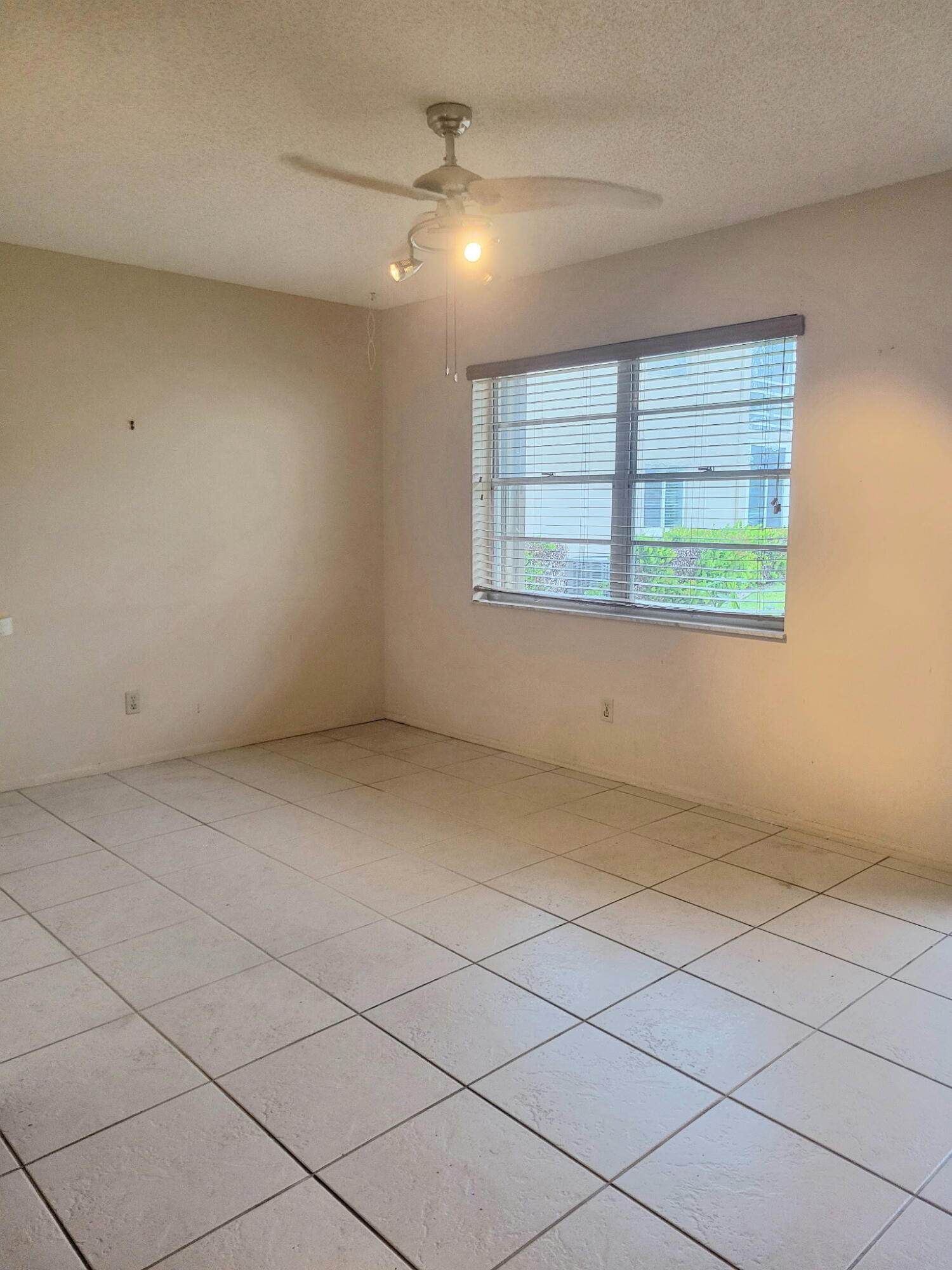VISTA ST LUCIE - Residential