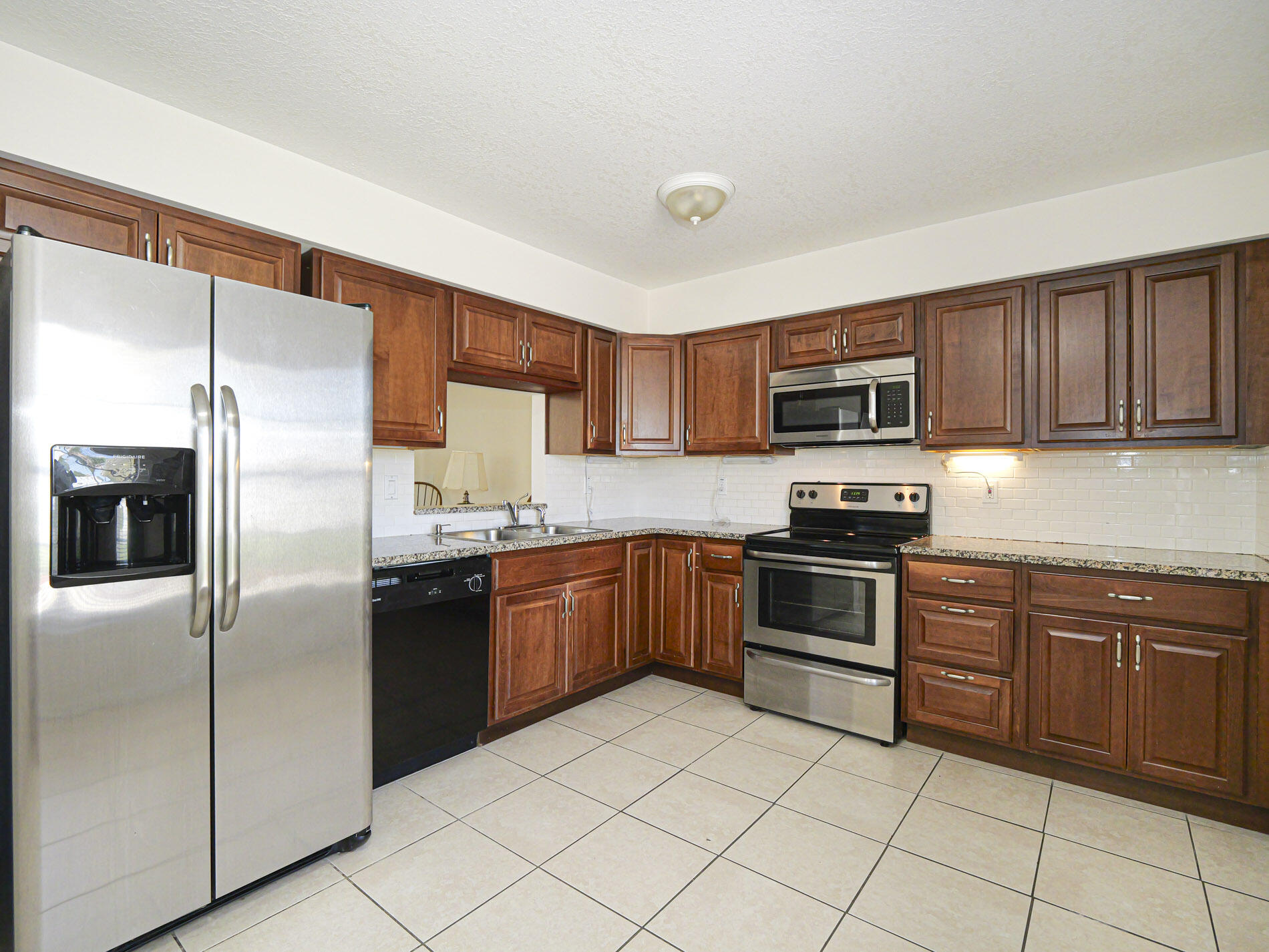 LAURELWOOD UNIT 3 - Residential