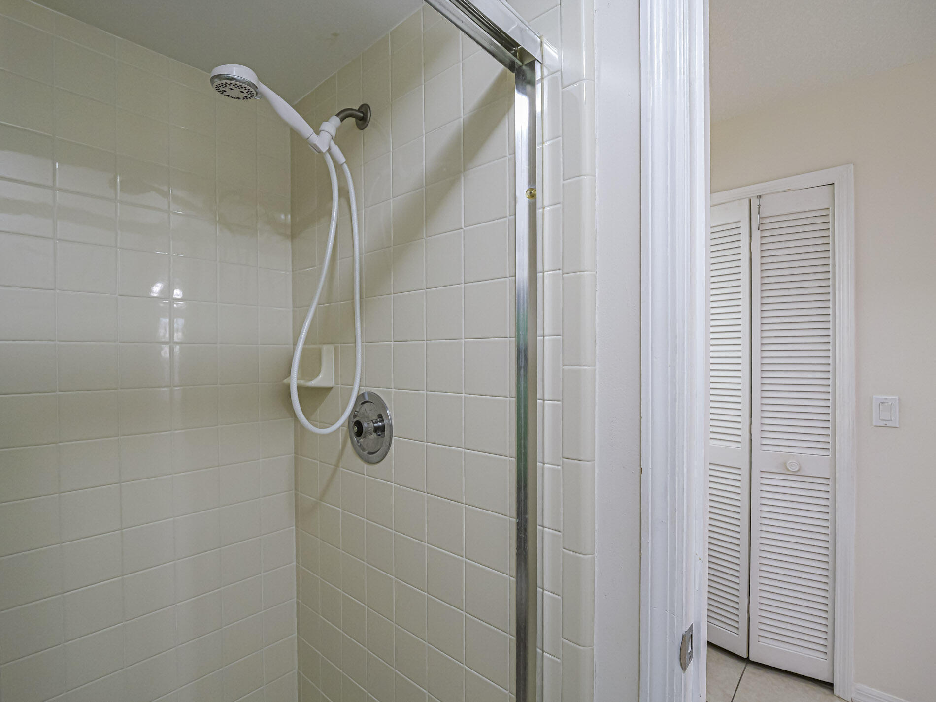 LAURELWOOD UNIT 3 - Residential