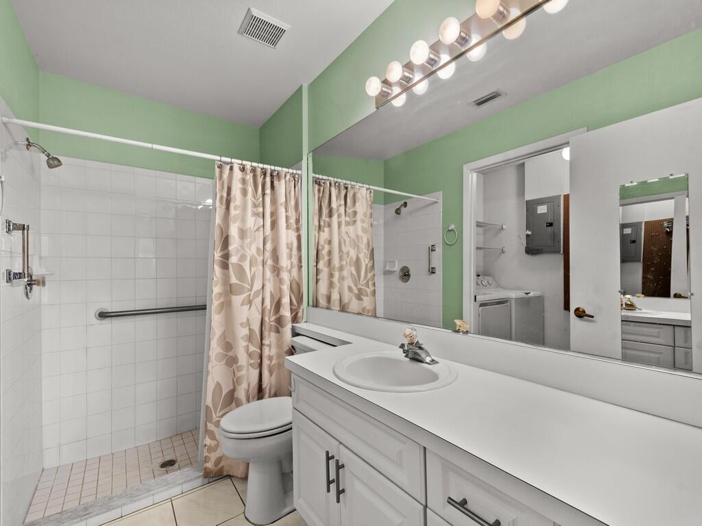 KINGS ISLE PHASE III - Residential