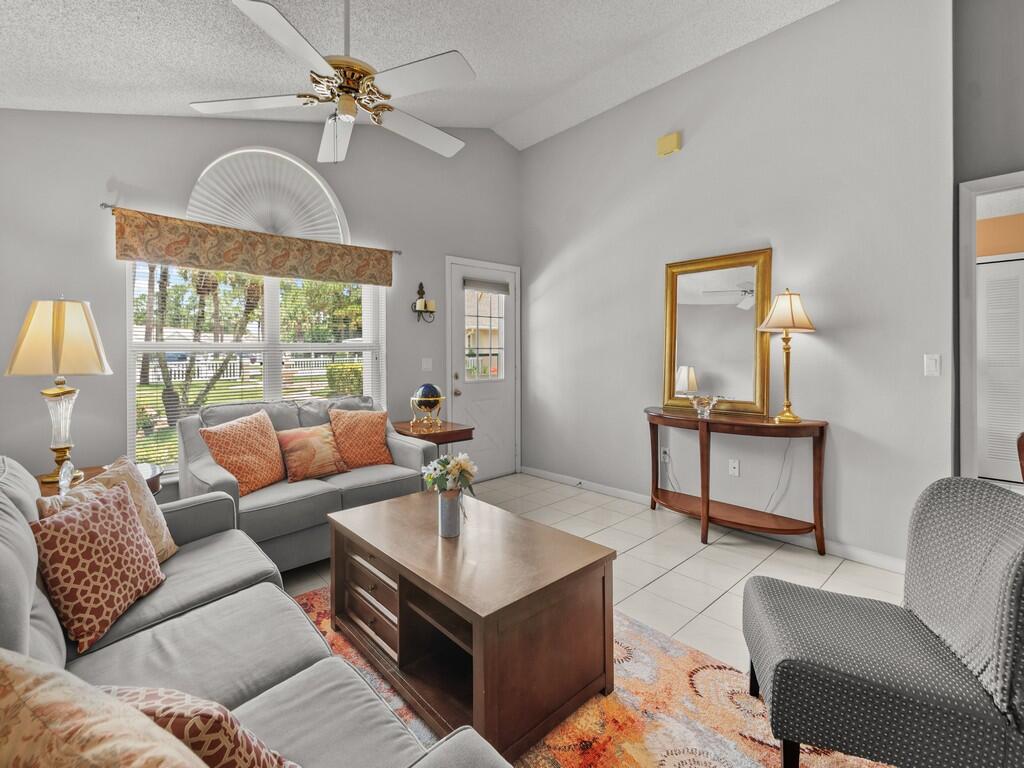 KINGS ISLE PHASE III - Residential