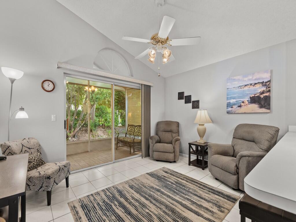 KINGS ISLE PHASE III - Residential