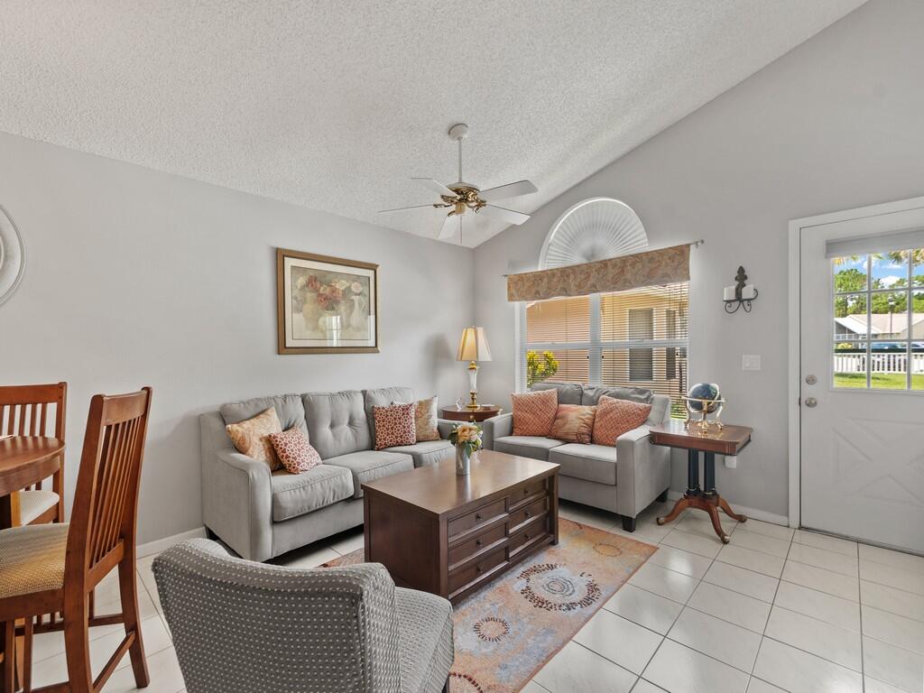 KINGS ISLE PHASE III - Residential