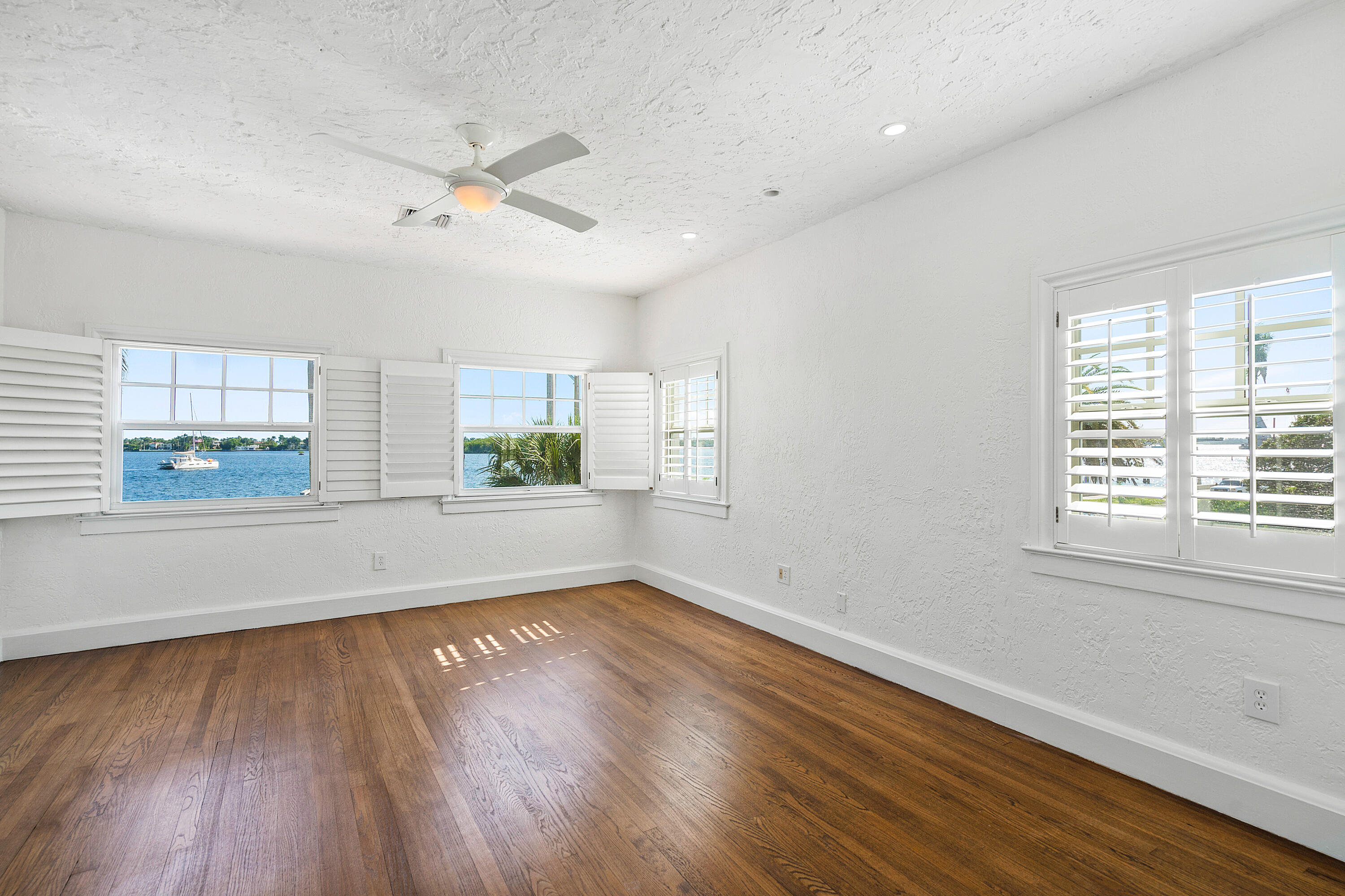 SOUTHLAND PARK - Residential