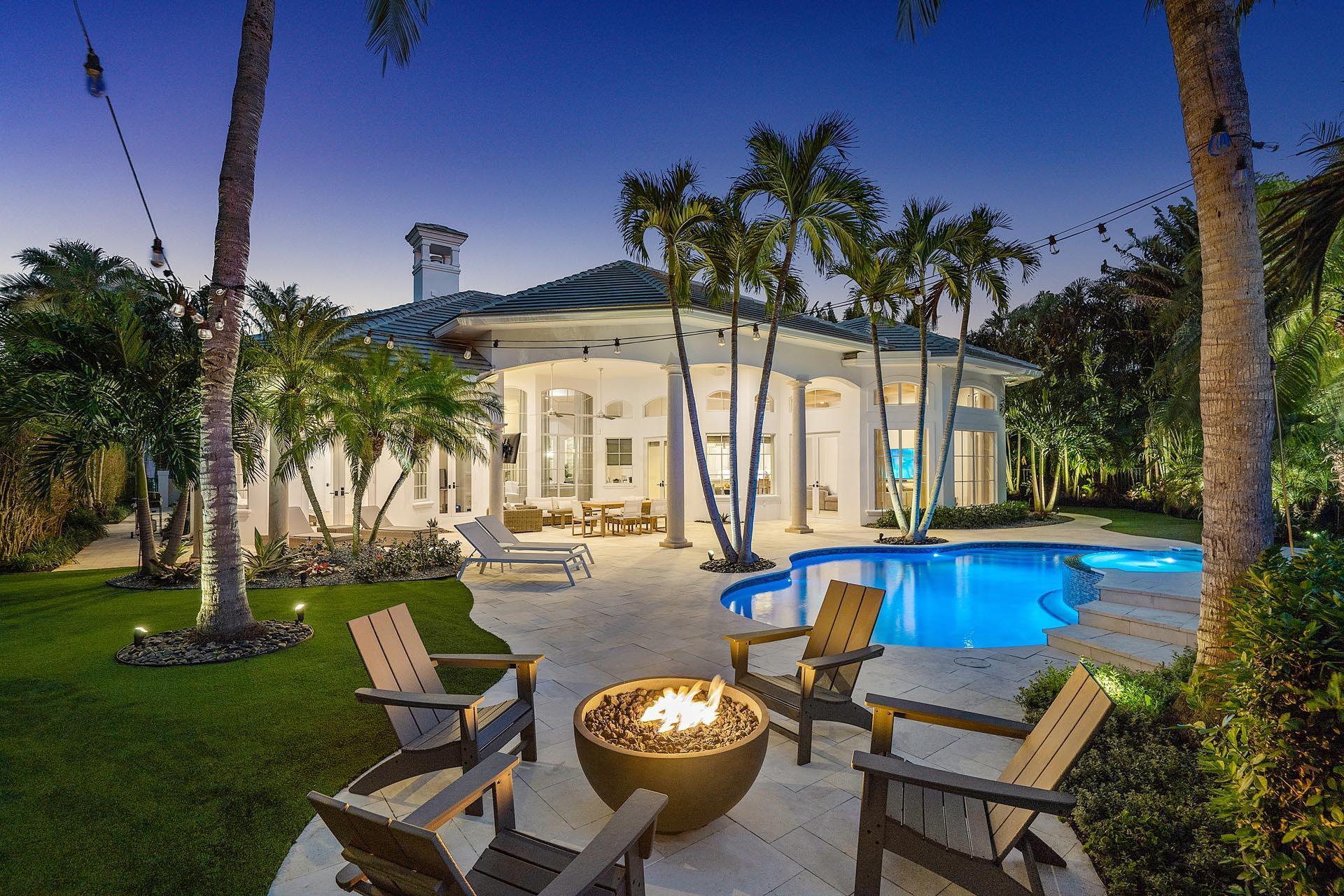 ROYAL PALM YACHT & COUNTRY CLUB - Residential