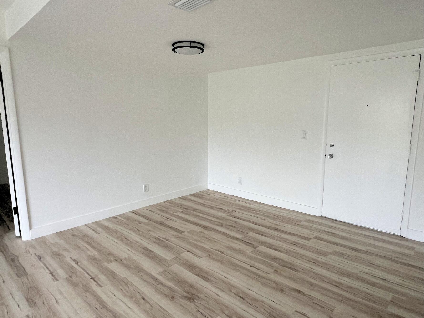 GOLDEN LAKES VILLAGE CONDO 1 THRU 13-A - Residential